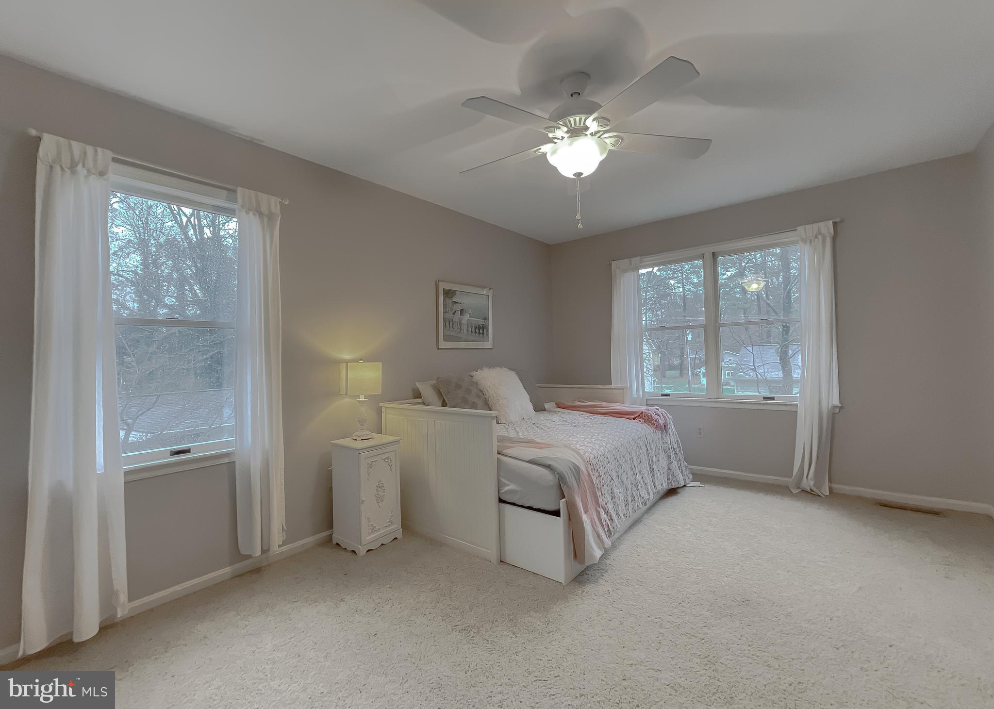 DRUM POINT - Residential