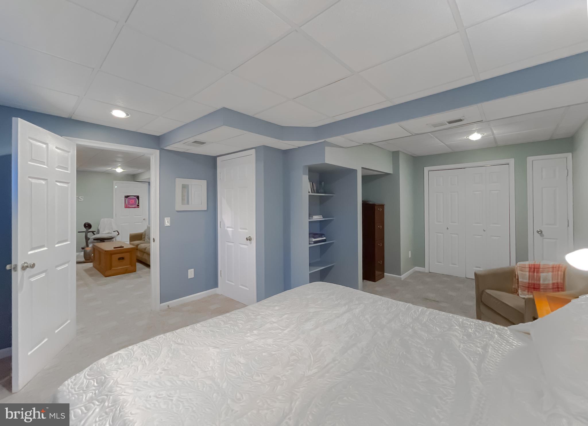 DRUM POINT - Residential