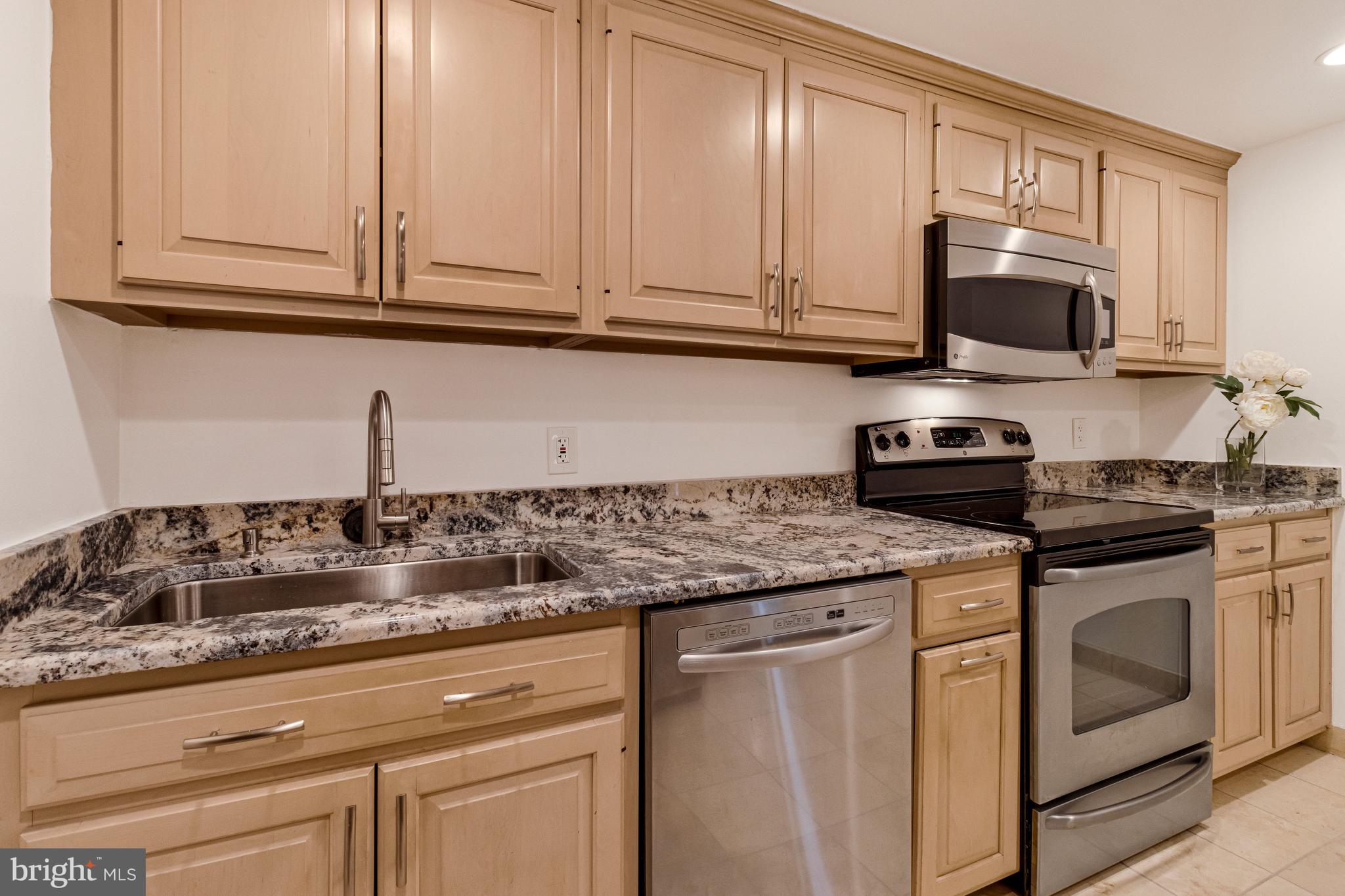 FRIENDSHIP HEIGHTS - Residential