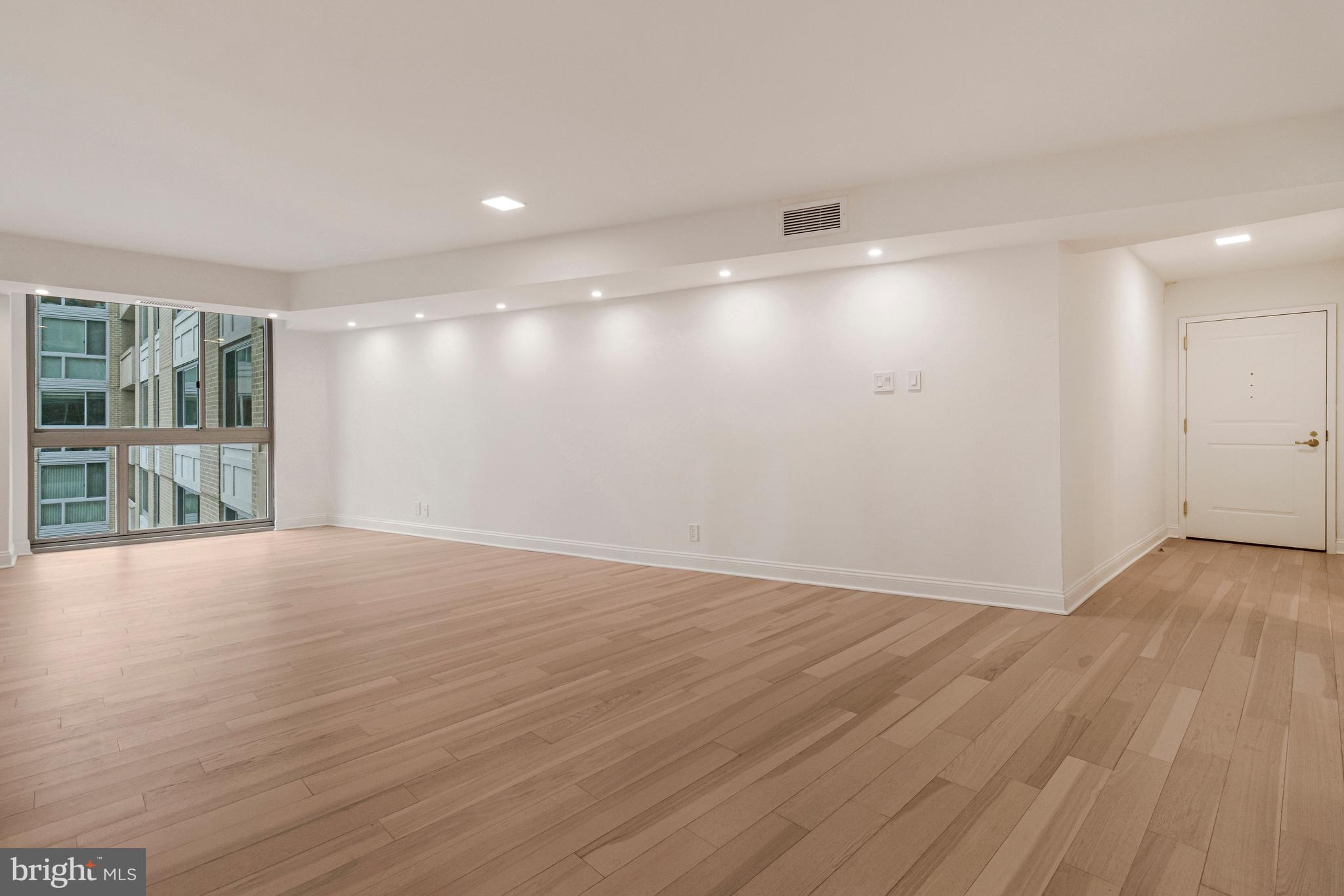 FRIENDSHIP HEIGHTS - Residential