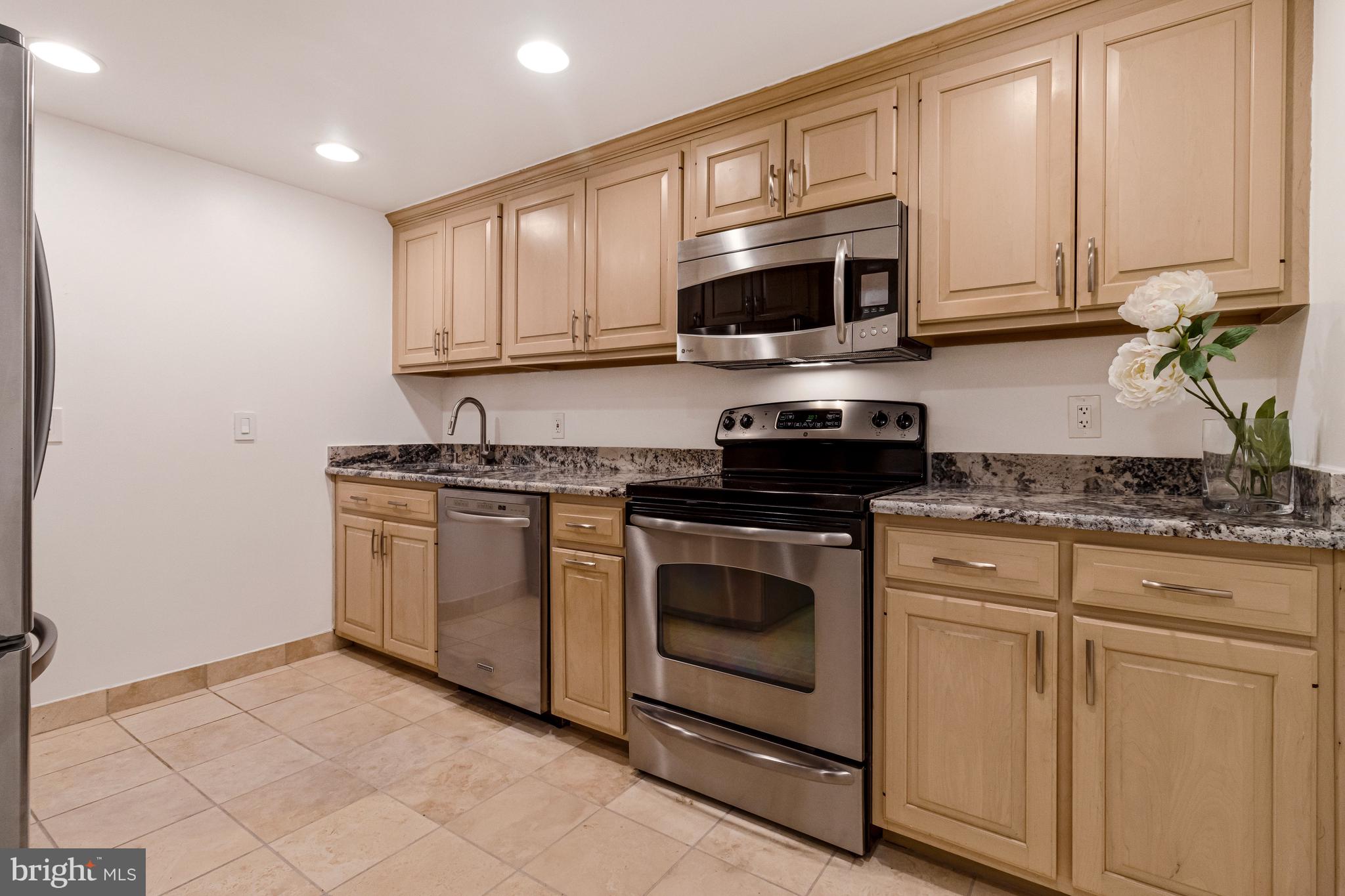 FRIENDSHIP HEIGHTS - Residential