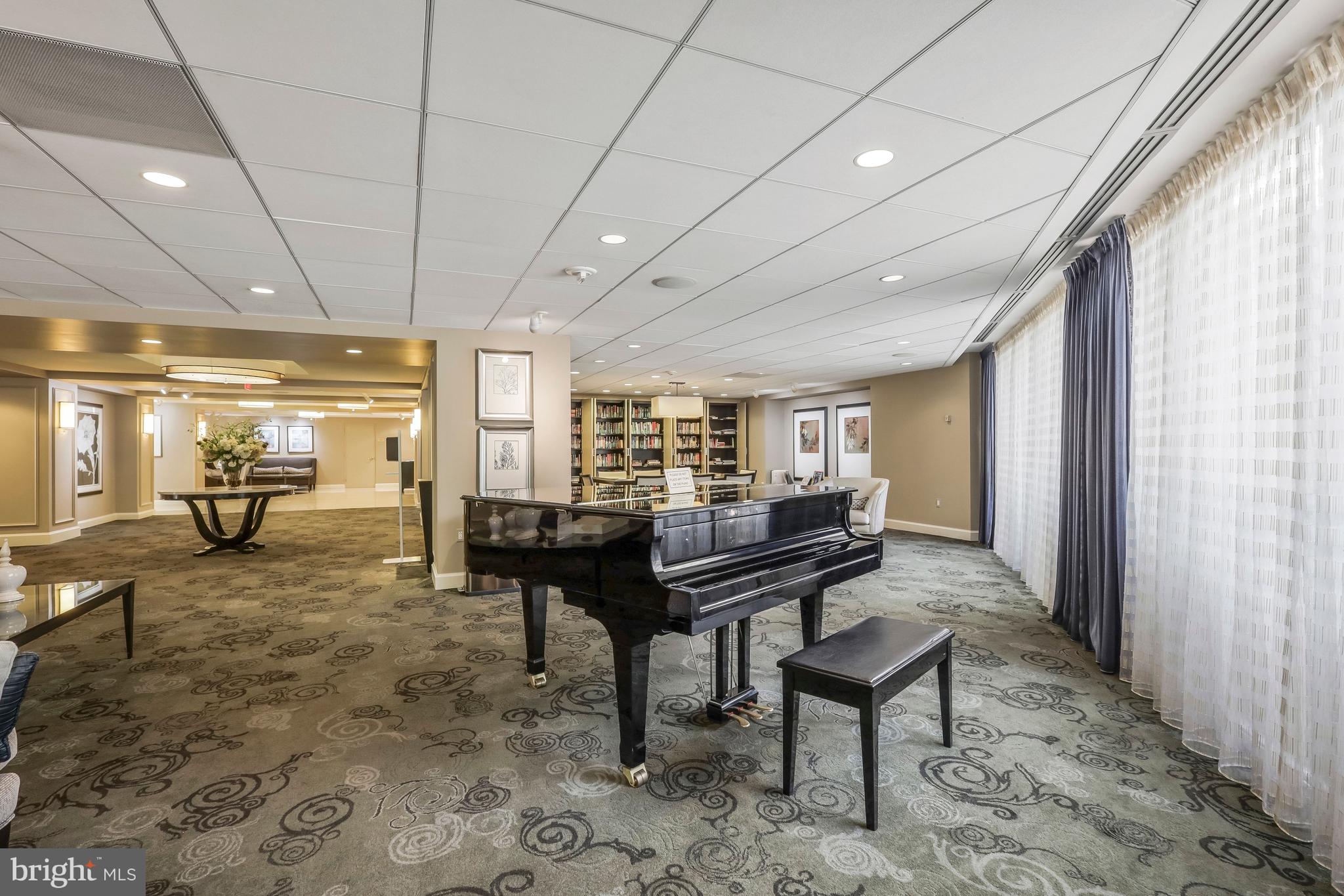 FRIENDSHIP HEIGHTS - Residential