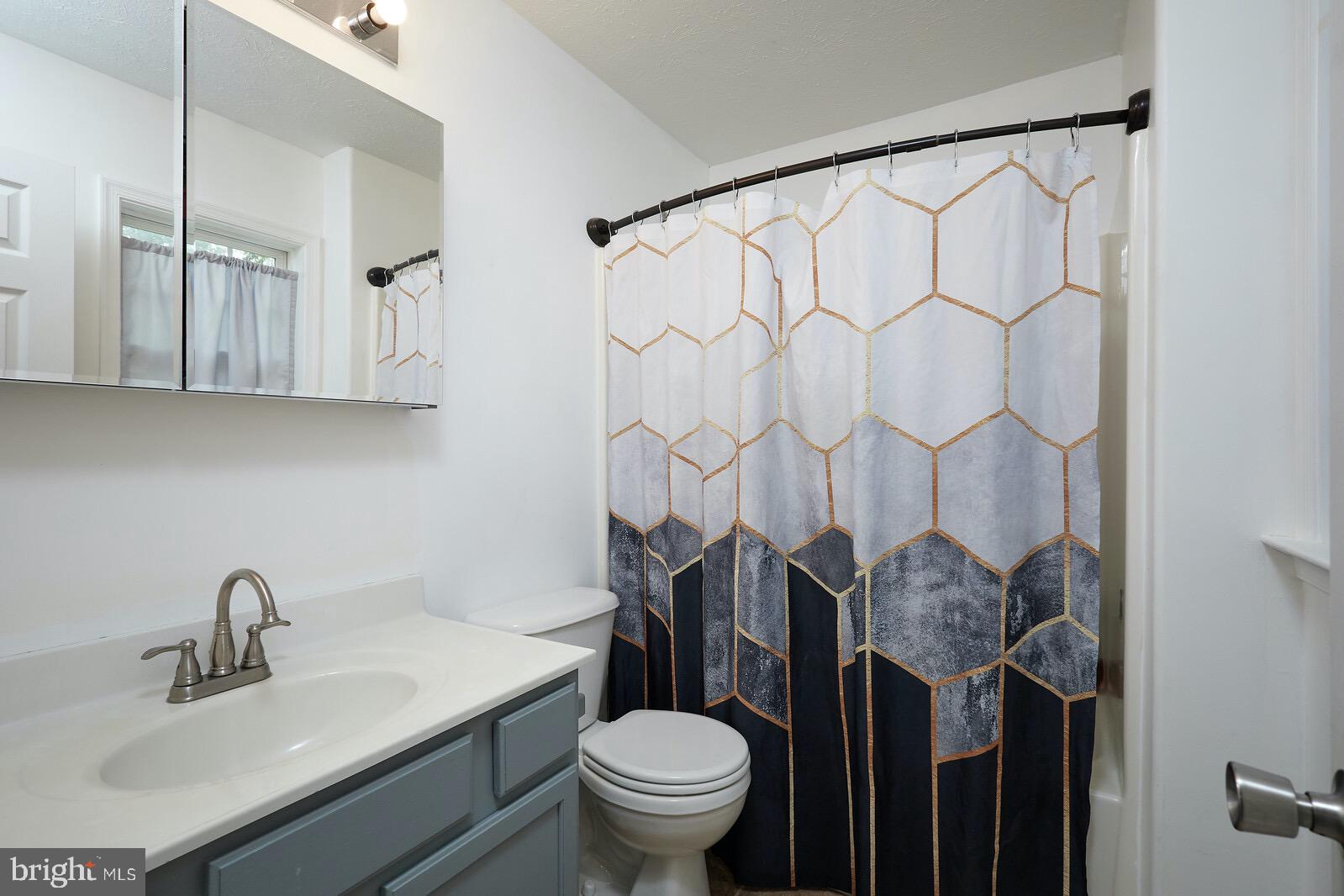 THE WOODS AT BAYSIDE - Residential