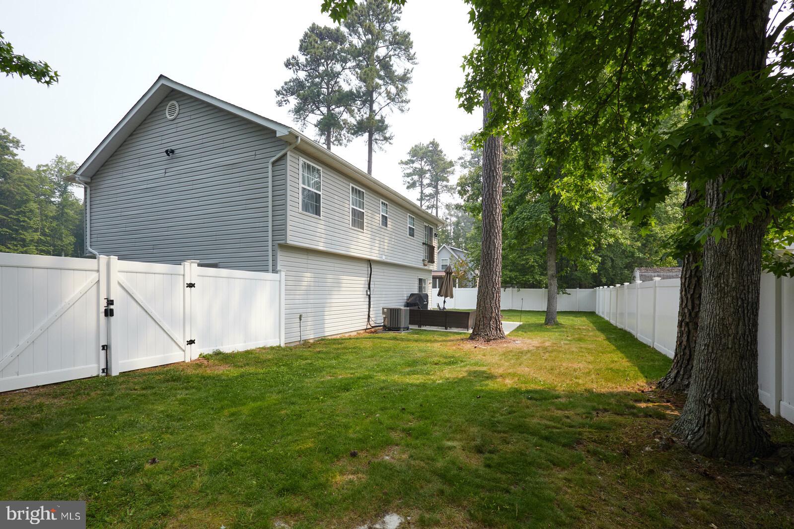 THE WOODS AT BAYSIDE - Residential