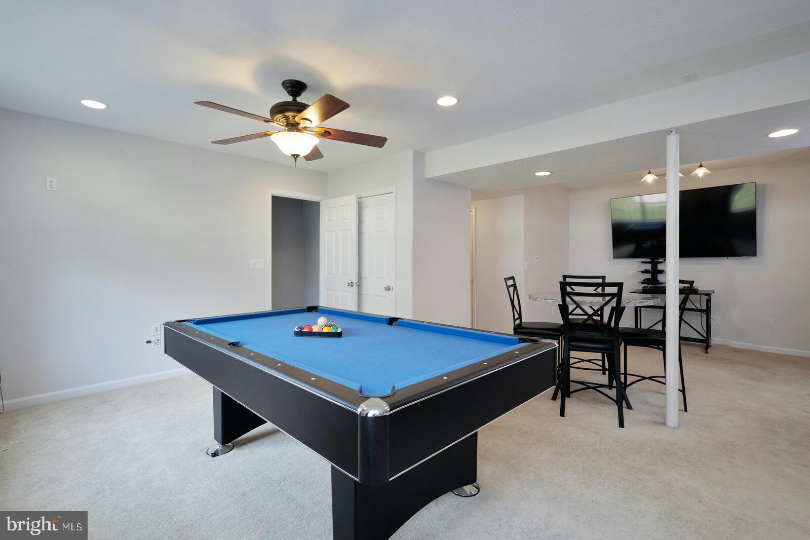 THE WOODS AT BAYSIDE - Residential