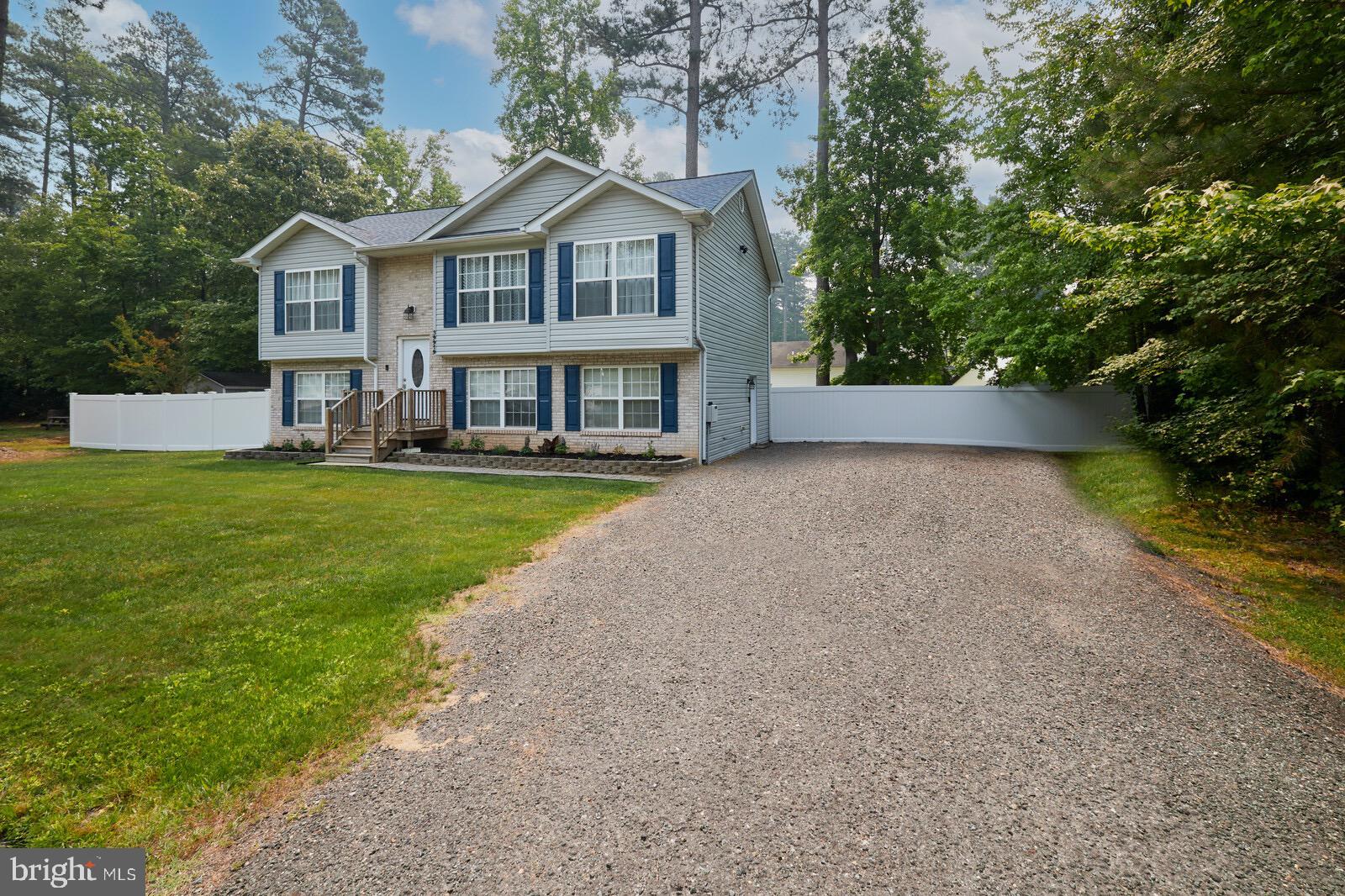 THE WOODS AT BAYSIDE - Residential