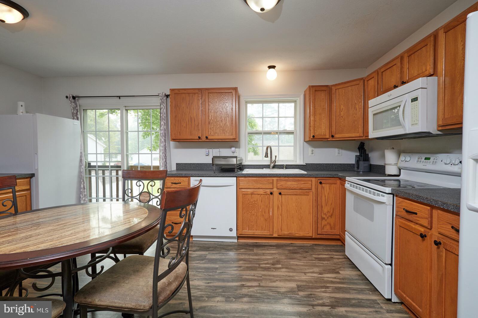 THE WOODS AT BAYSIDE - Residential