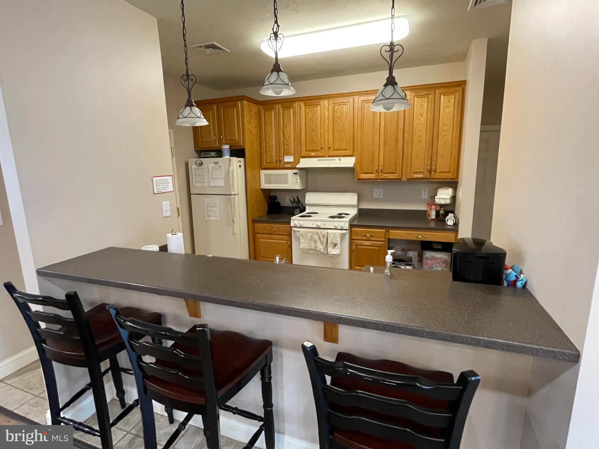 DEATRICK VILLAGE - Residential Lease
