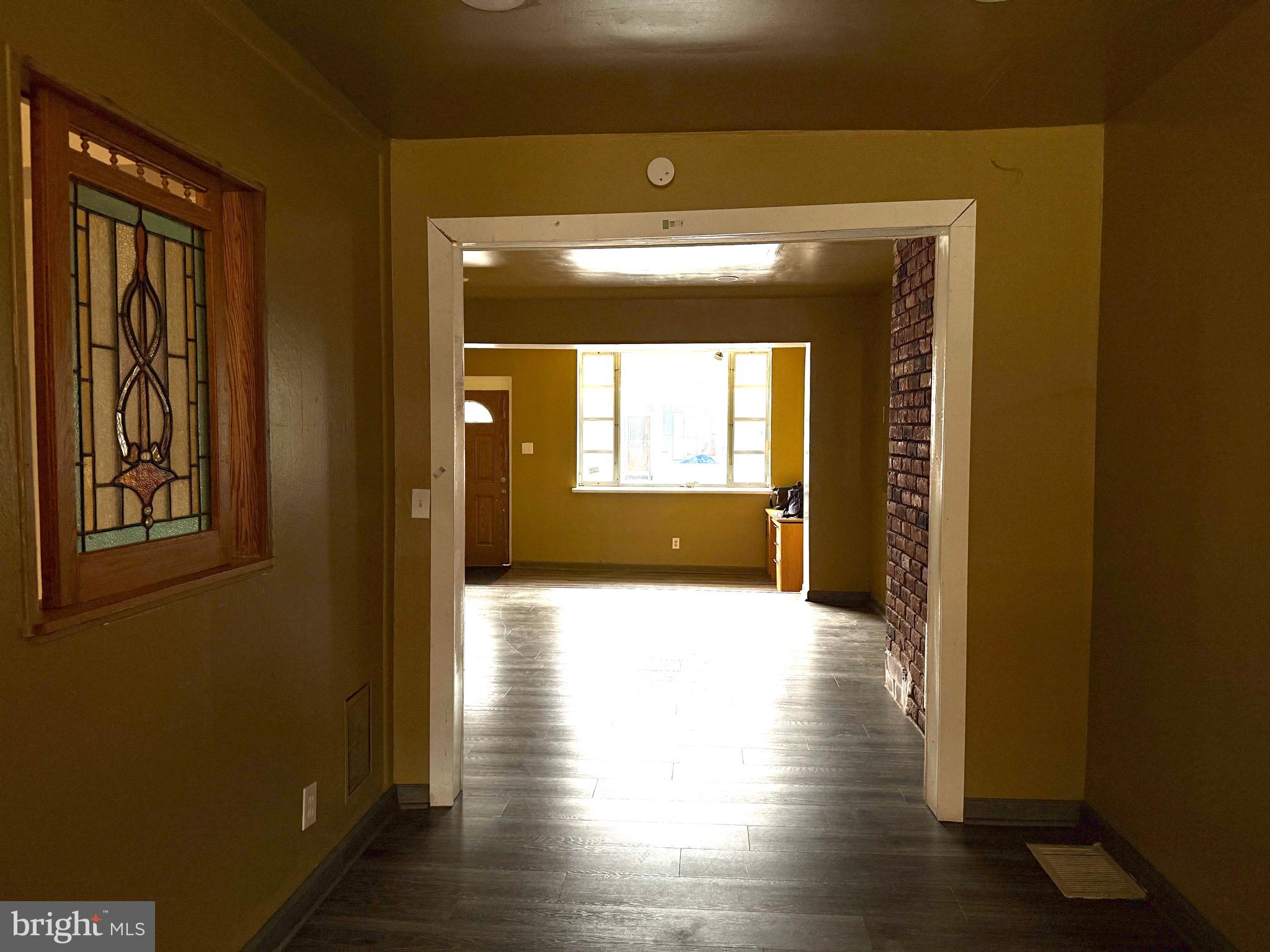 2553 S CARROLL STREET