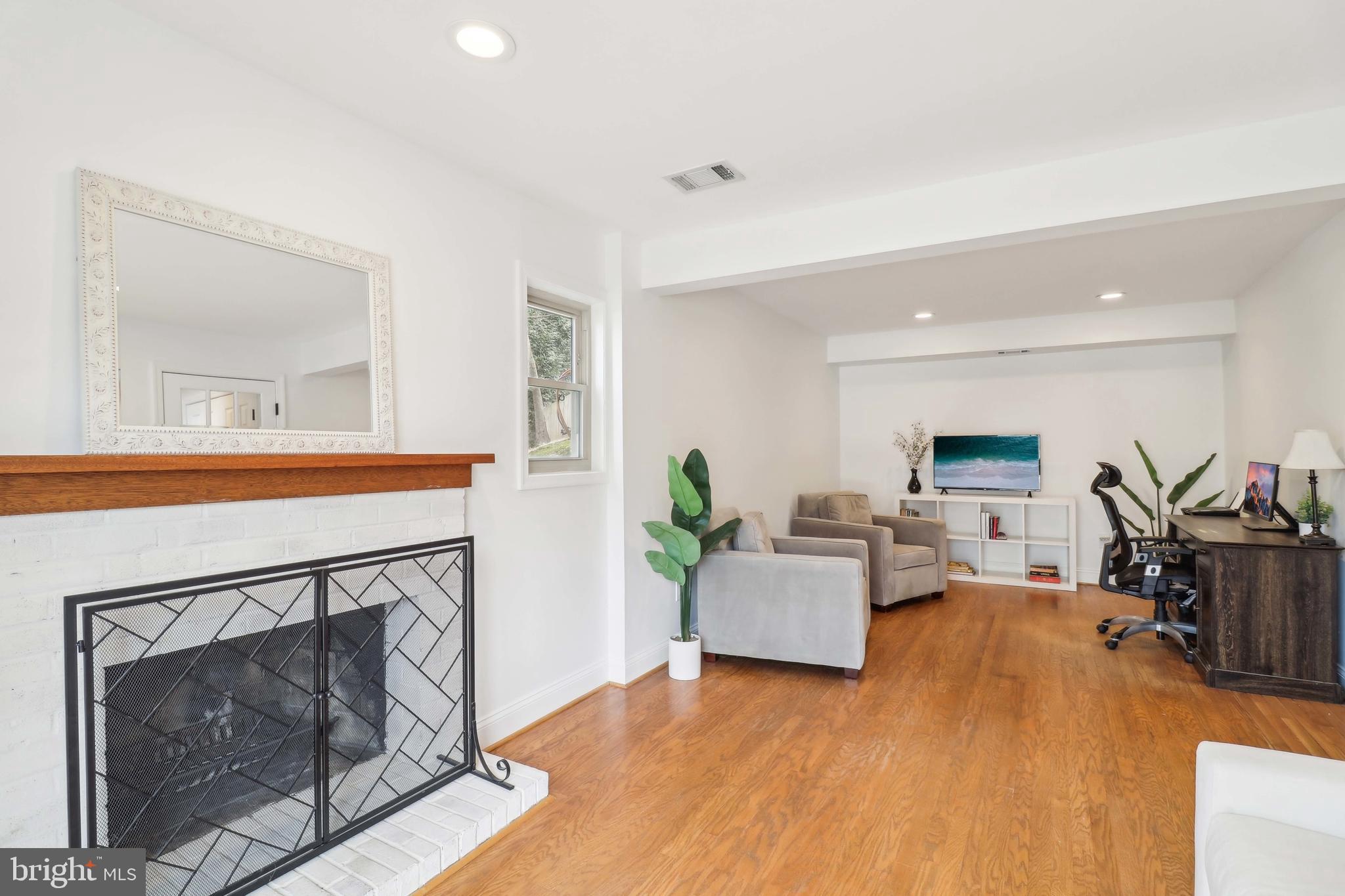 DUFIEF MILL - Residential