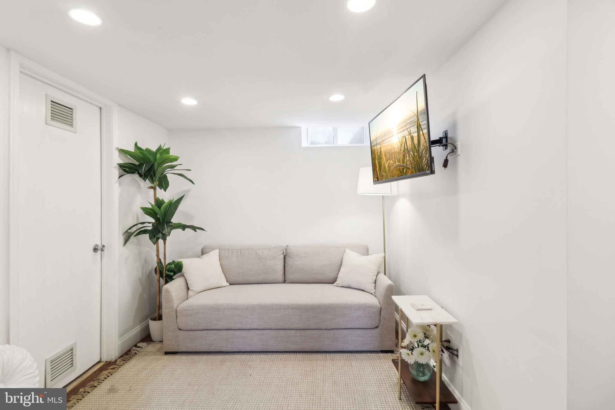 DUFIEF MILL - Residential