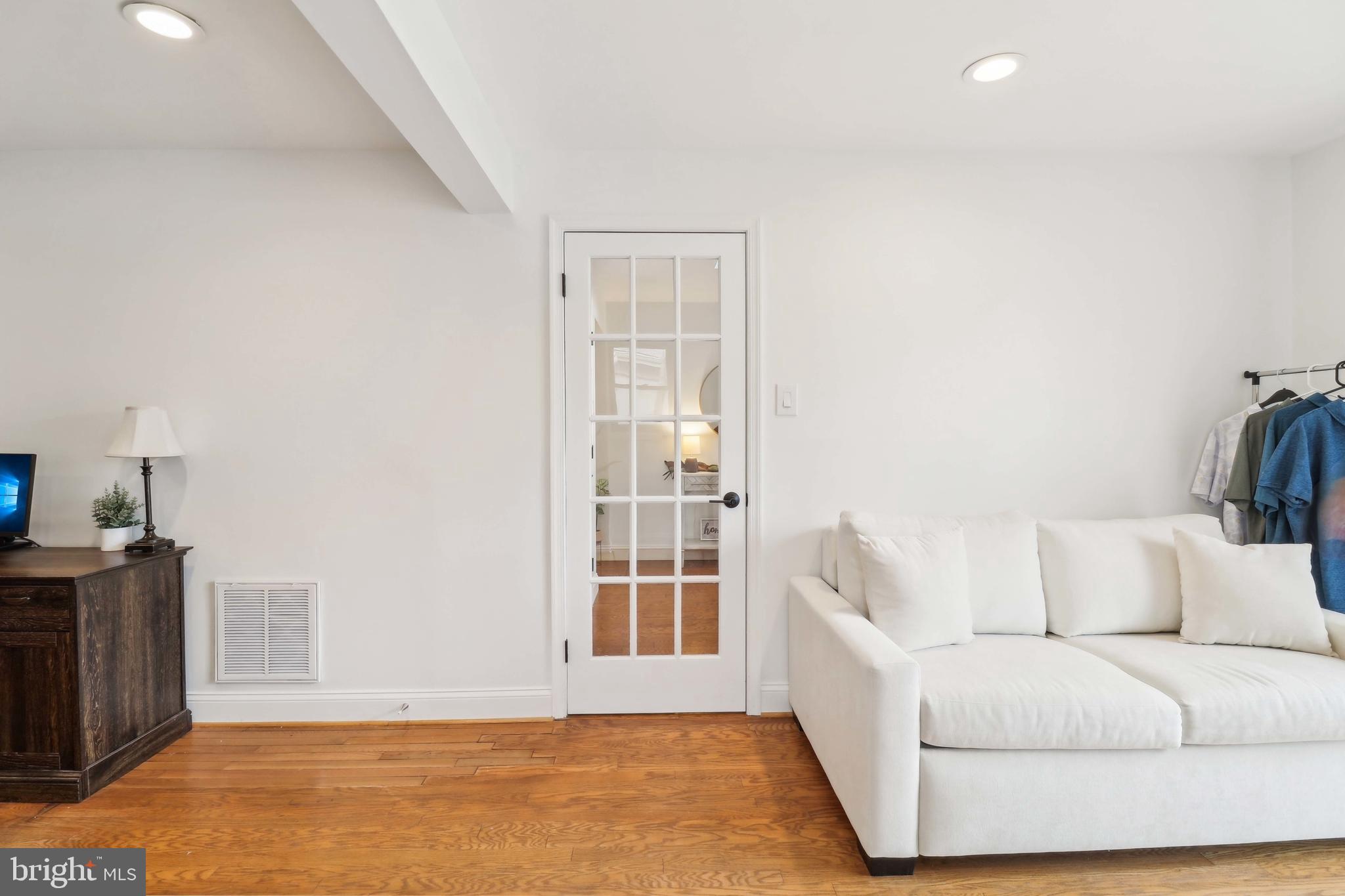 DUFIEF MILL - Residential