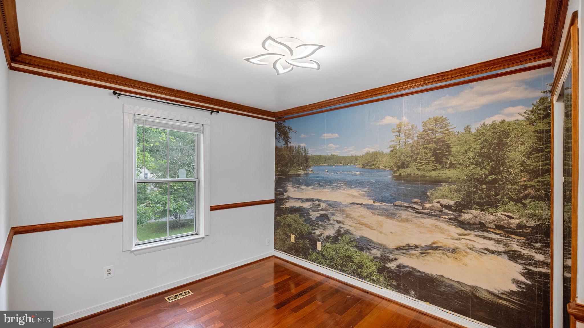 CHURCHILL TOWN SECTOR - Residential Lease