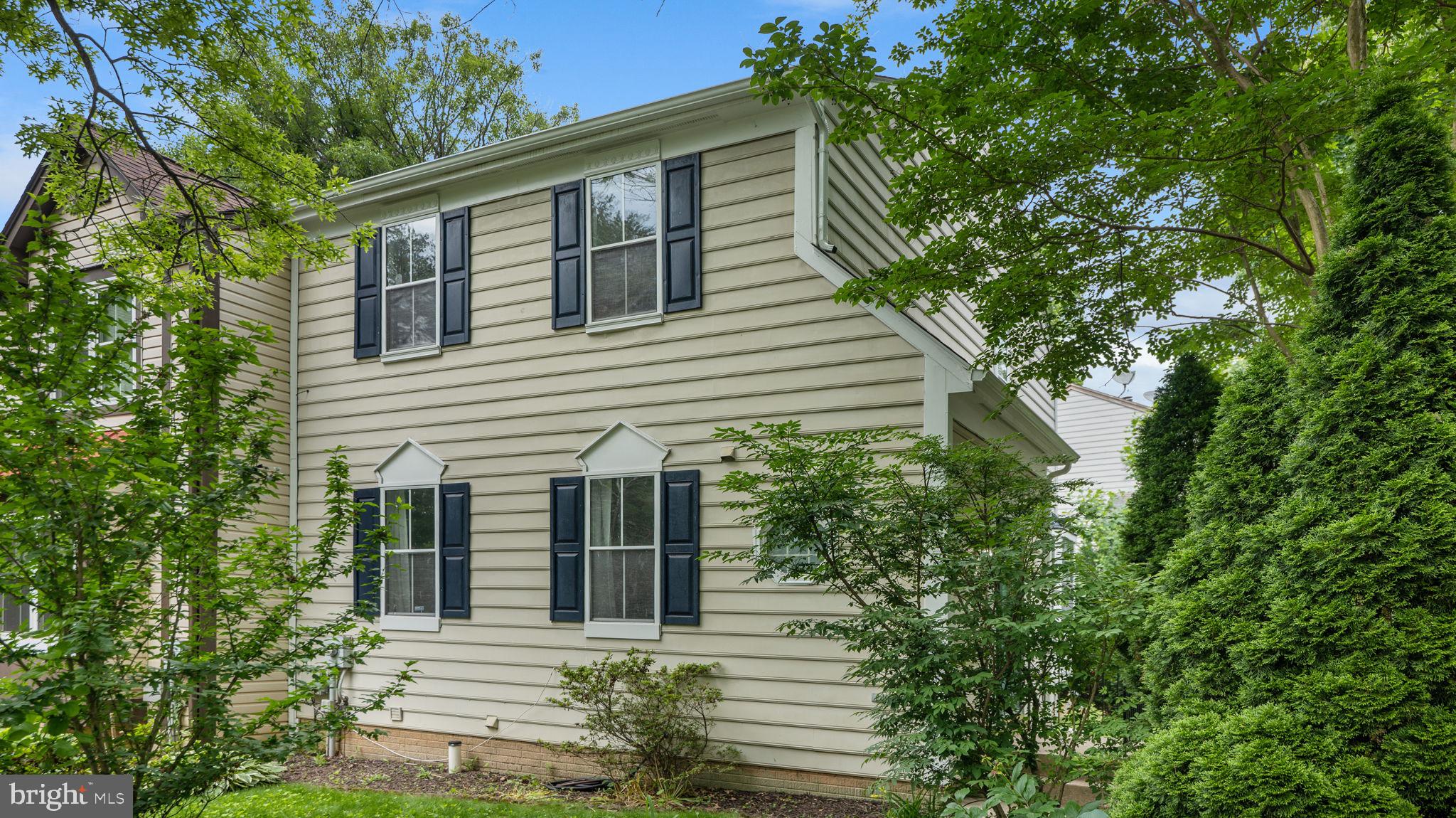 CHURCHILL TOWN SECTOR - Residential Lease