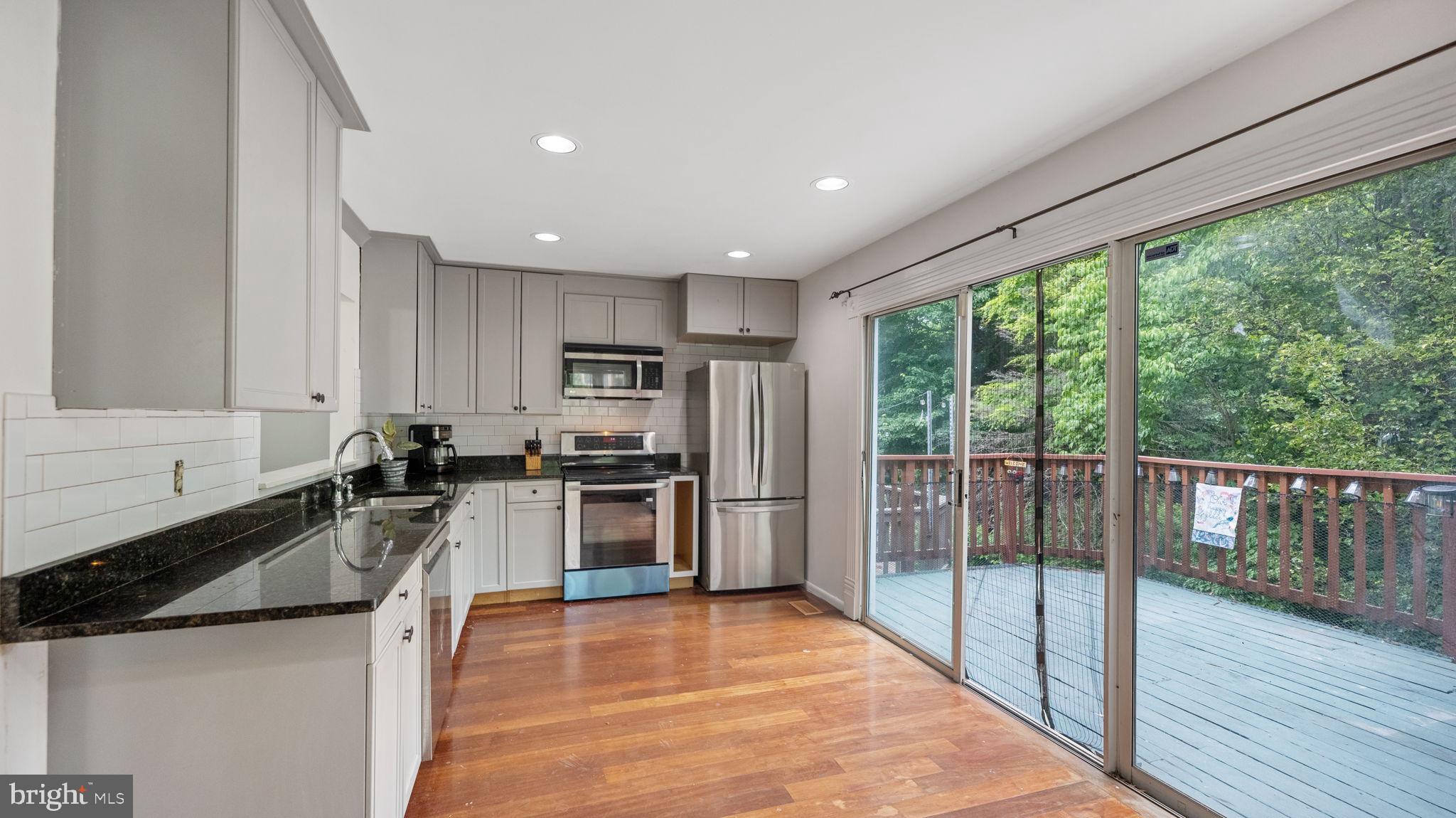 CHURCHILL TOWN SECTOR - Residential Lease