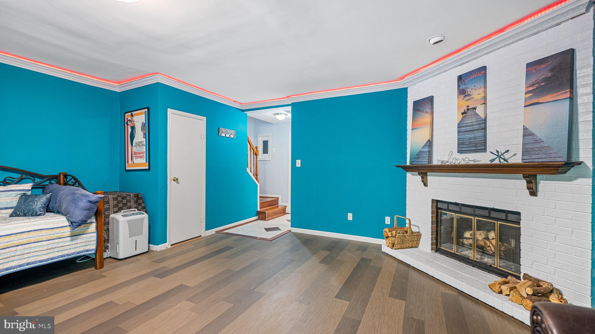 CHURCHILL TOWN SECTOR - Residential Lease