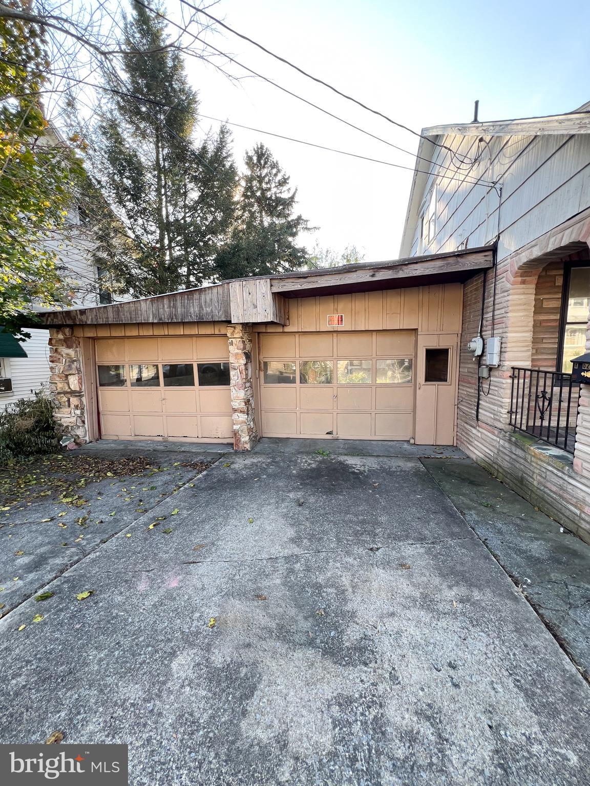 LEWISTOWN BORO - Residential Income