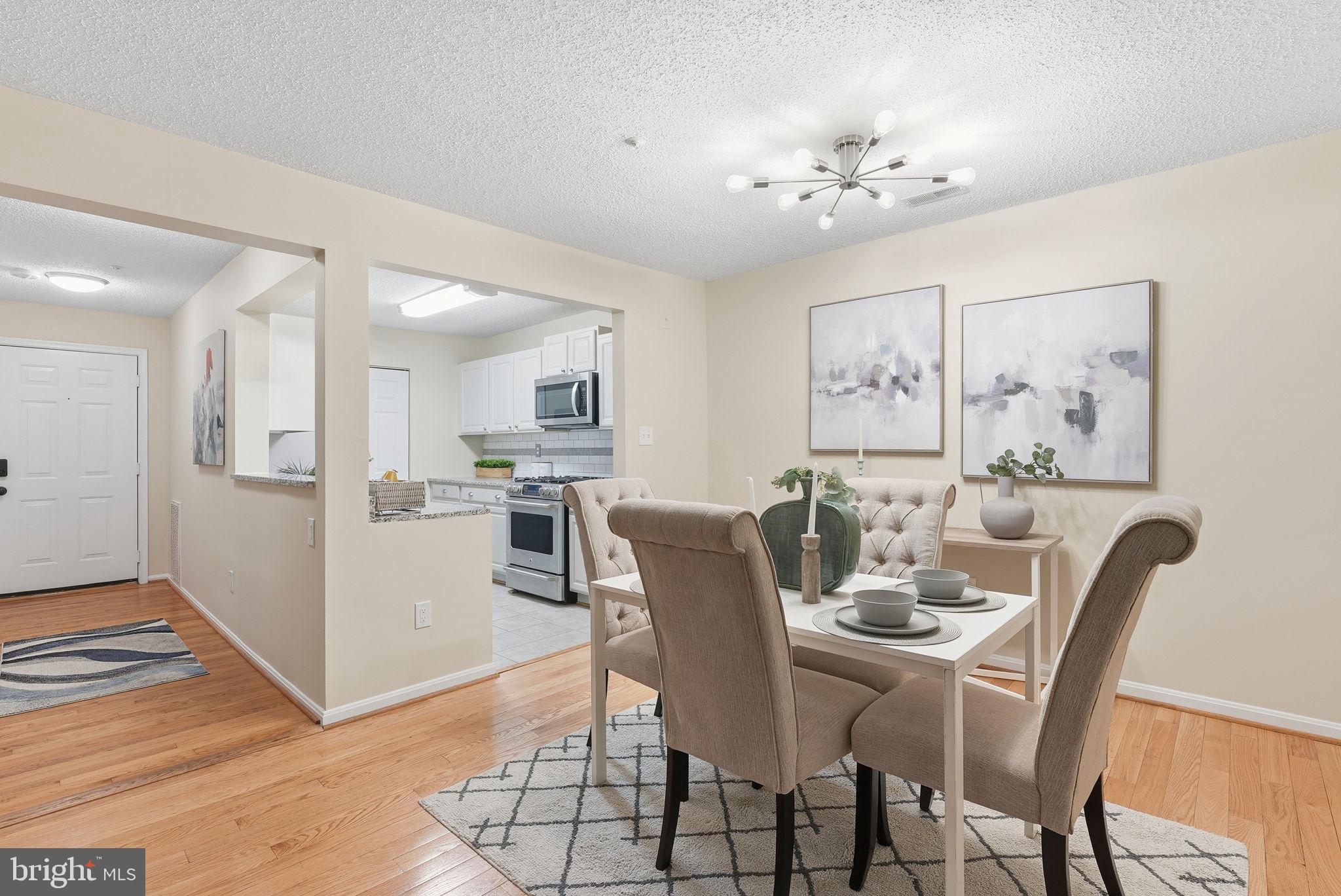 DECOVERLY - Residential