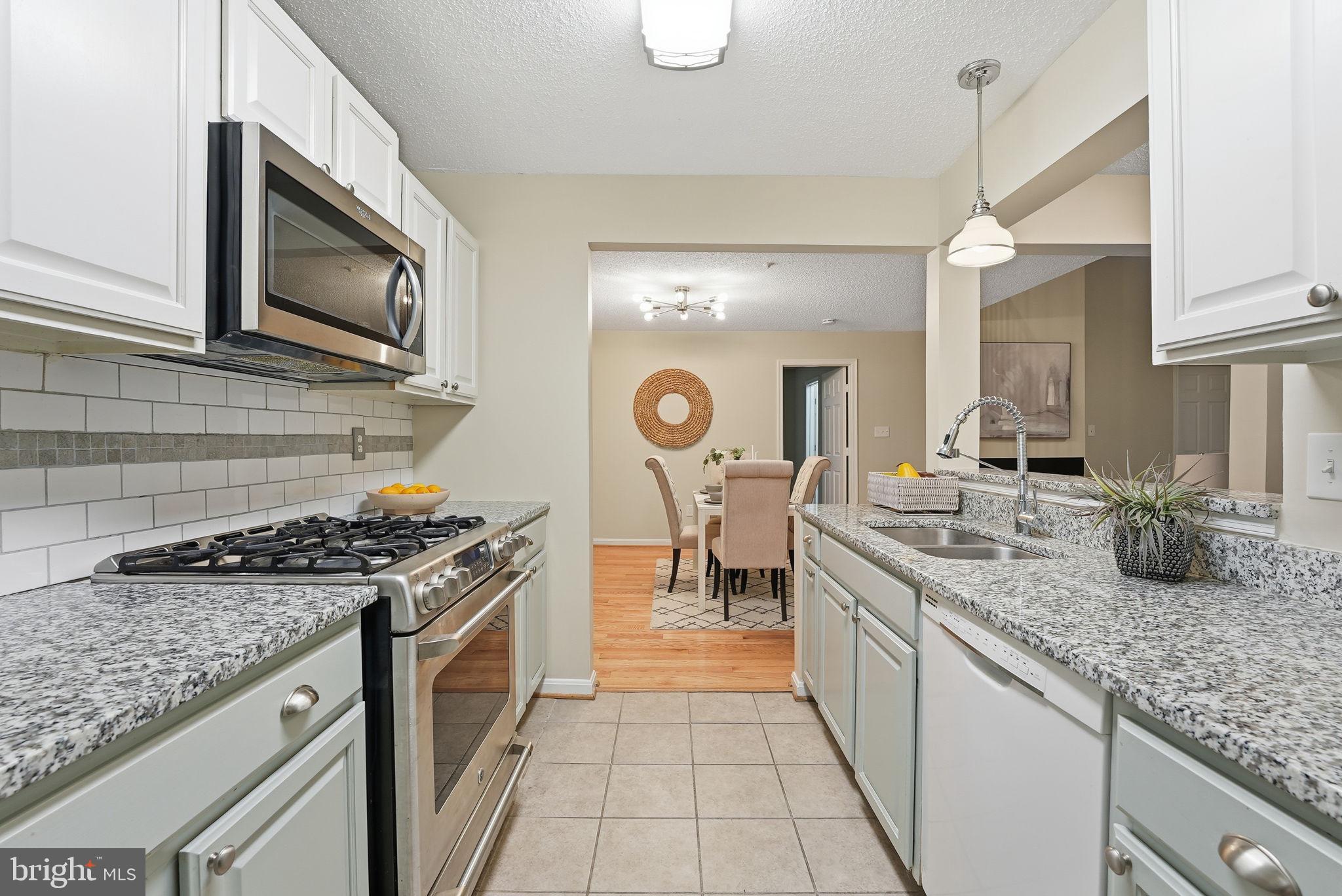 DECOVERLY - Residential