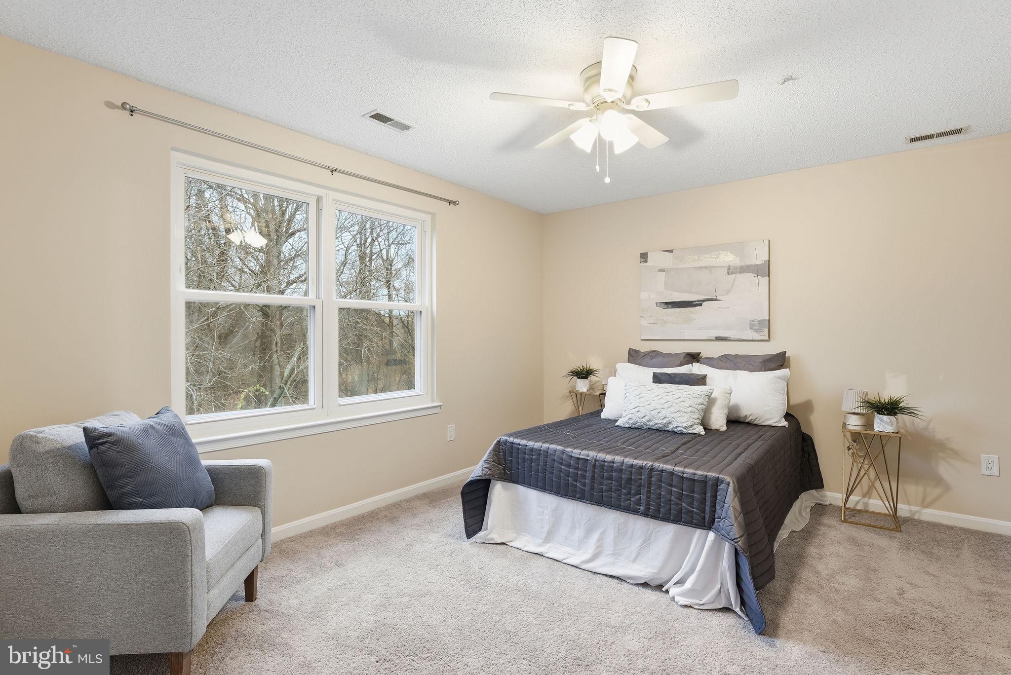 DECOVERLY - Residential