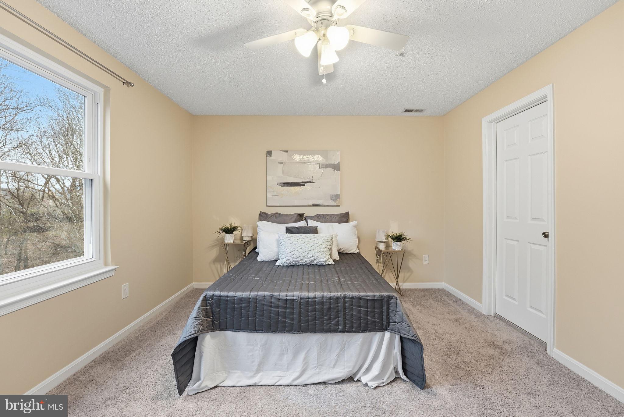 DECOVERLY - Residential