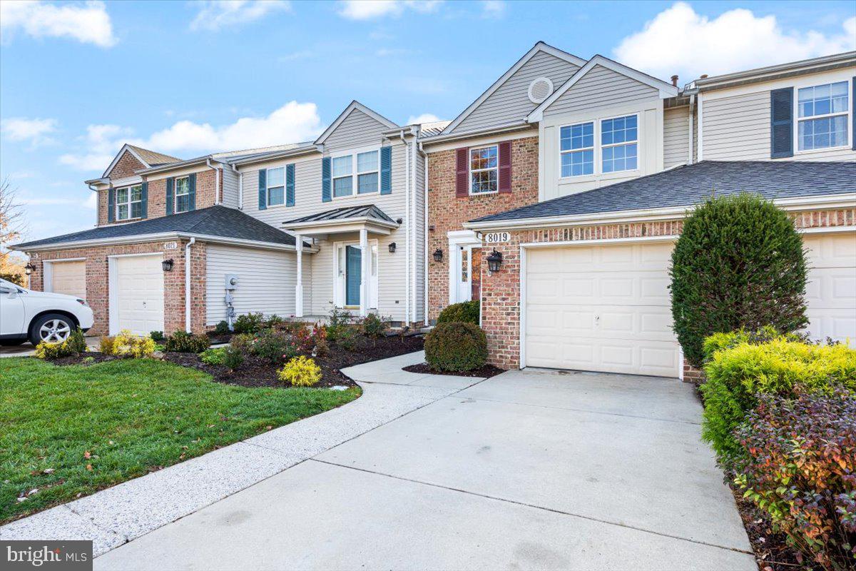 WATERSIDE - Residential