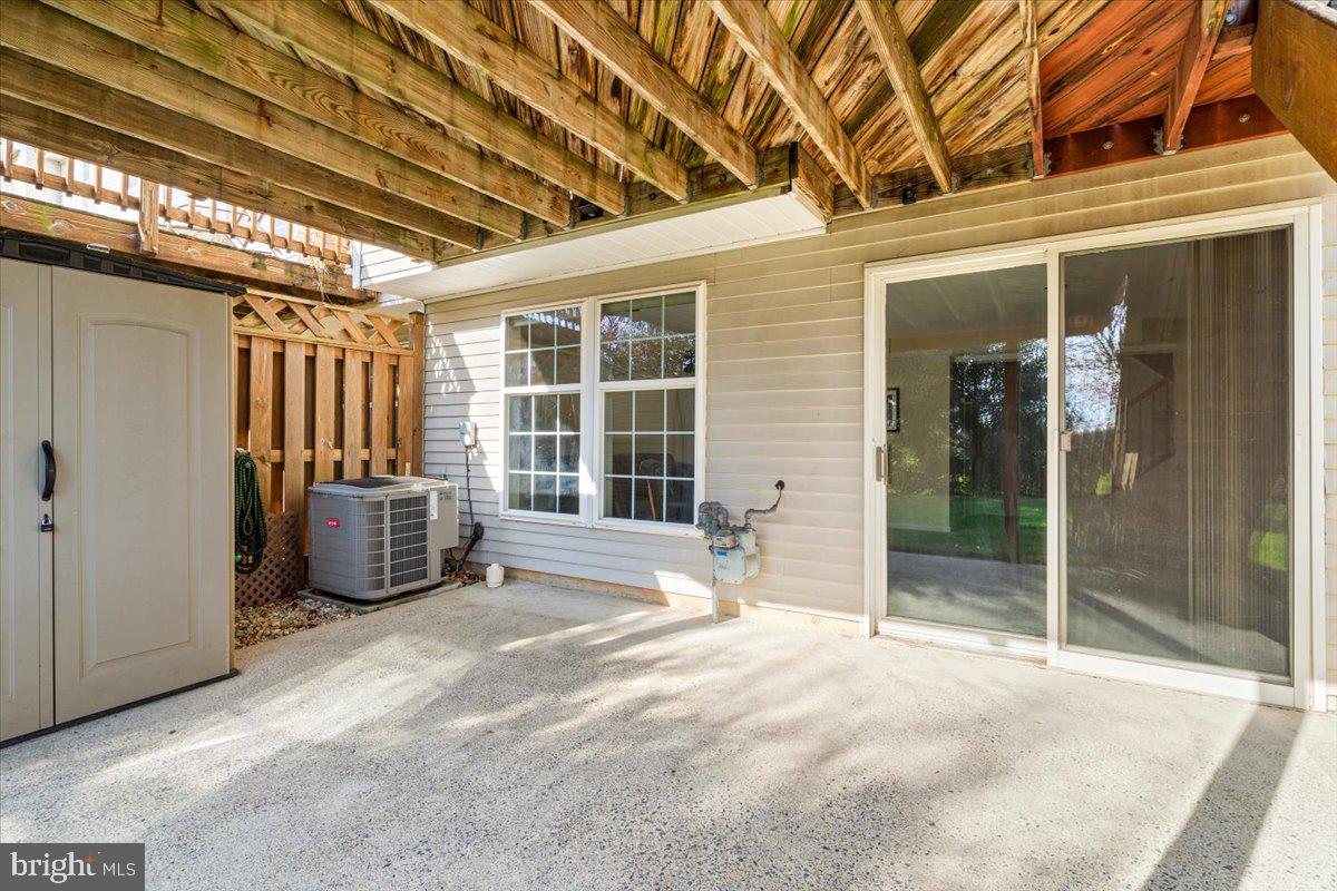 WATERSIDE - Residential