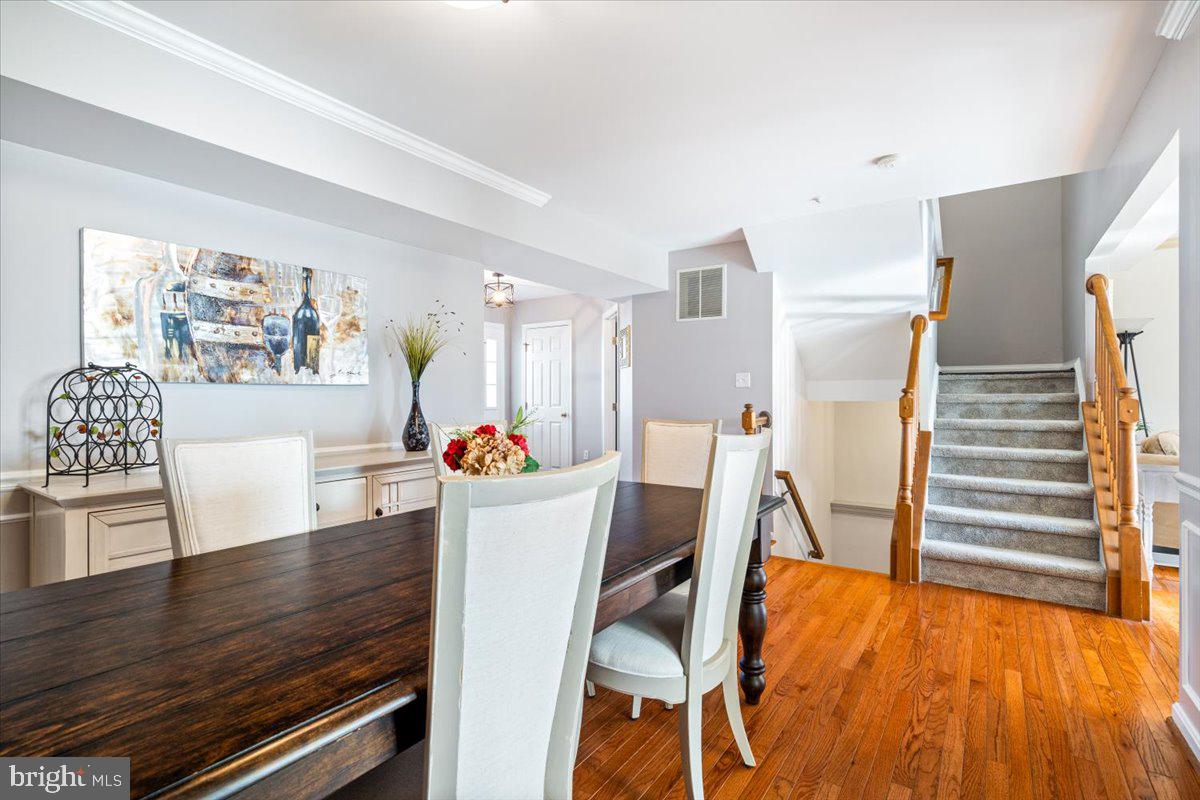 WATERSIDE - Residential