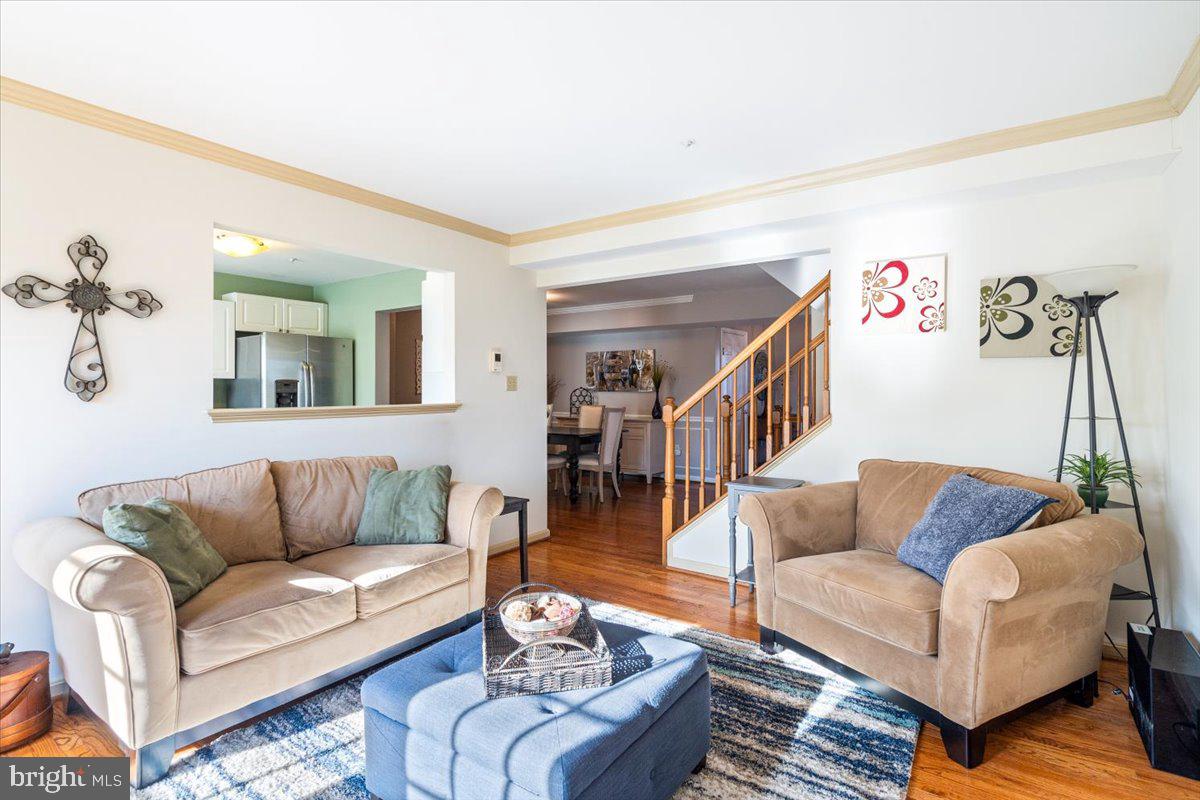 WATERSIDE - Residential