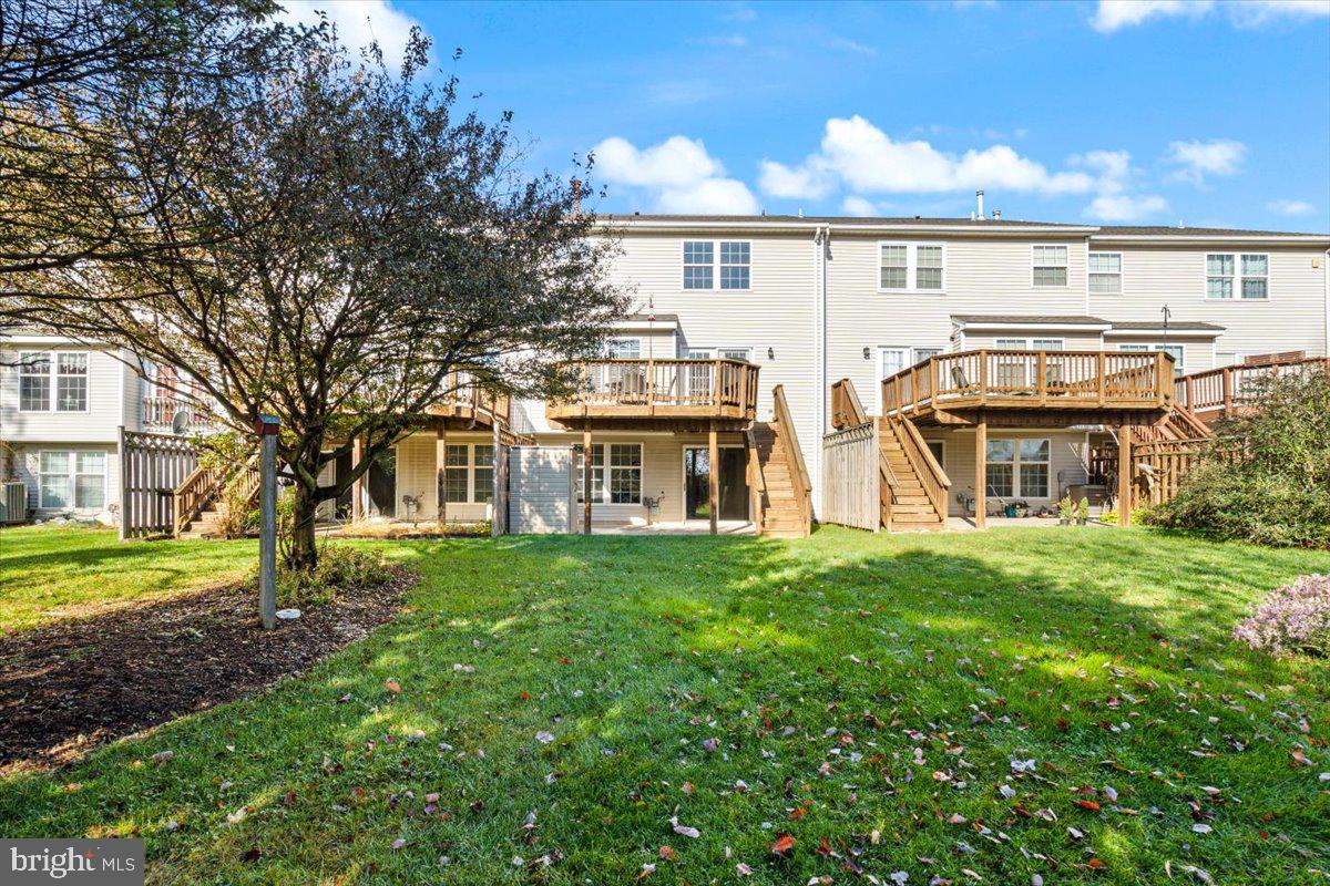 WATERSIDE - Residential