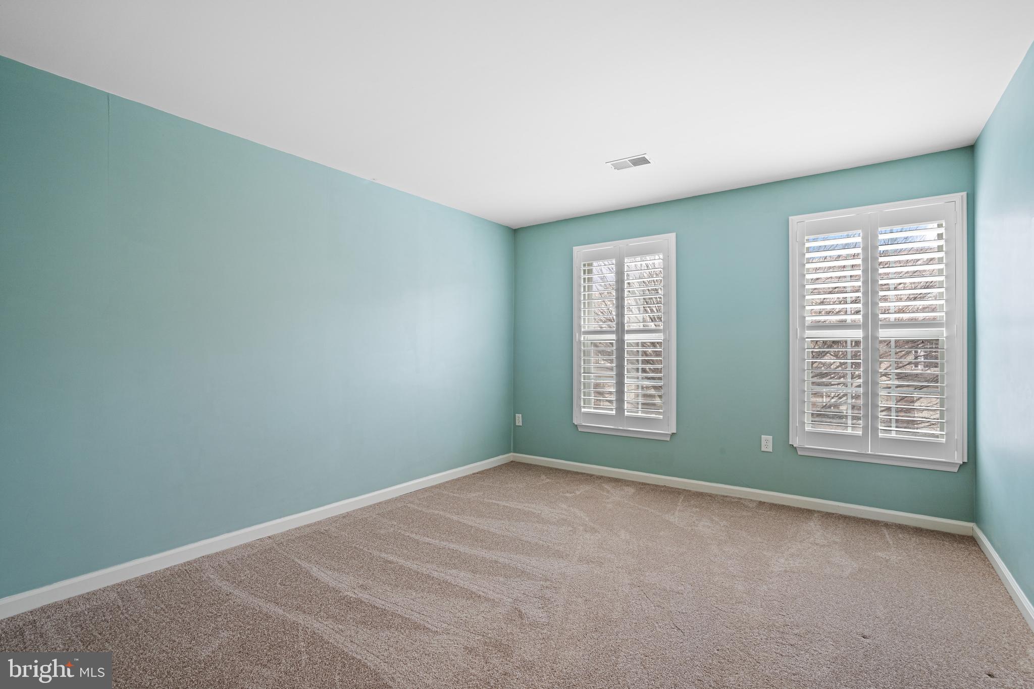 SUNNYBROOK - Residential