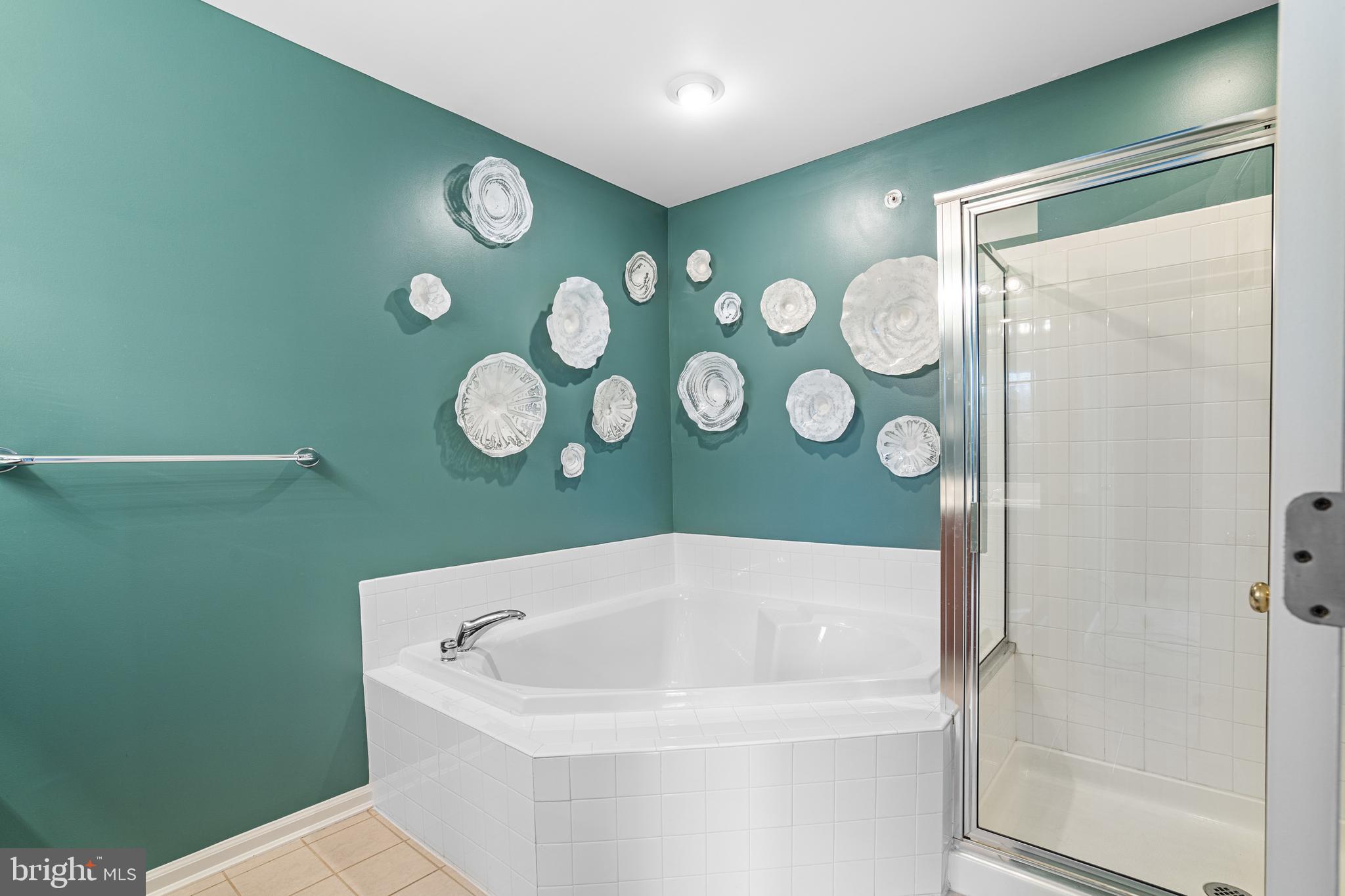 SUNNYBROOK - Residential