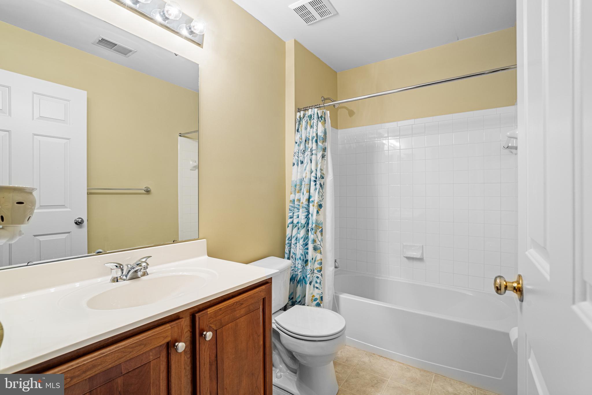 SUNNYBROOK - Residential