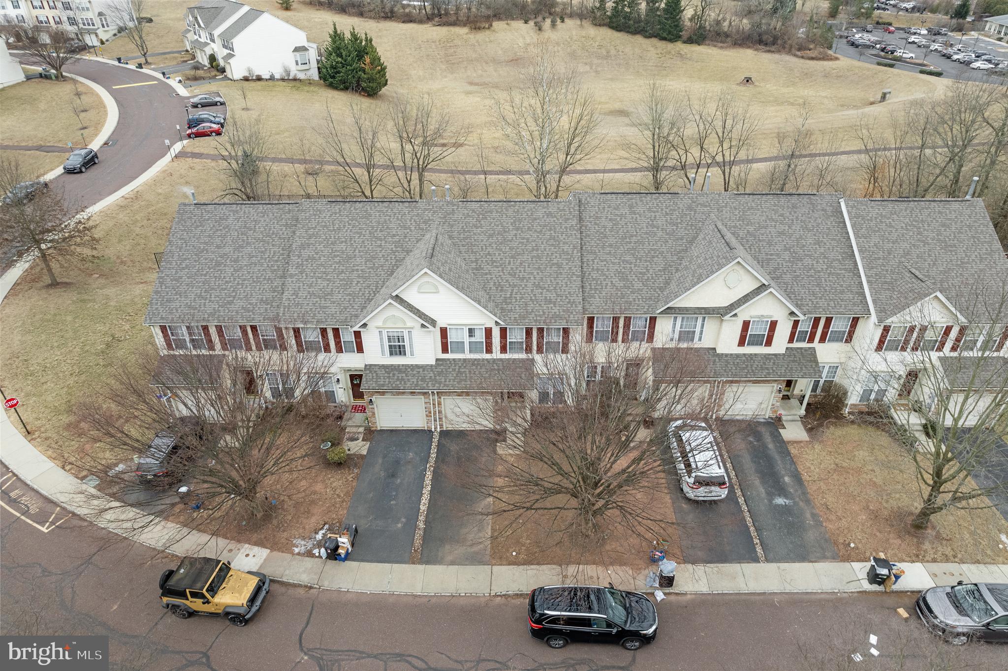 SUNNYBROOK - Residential