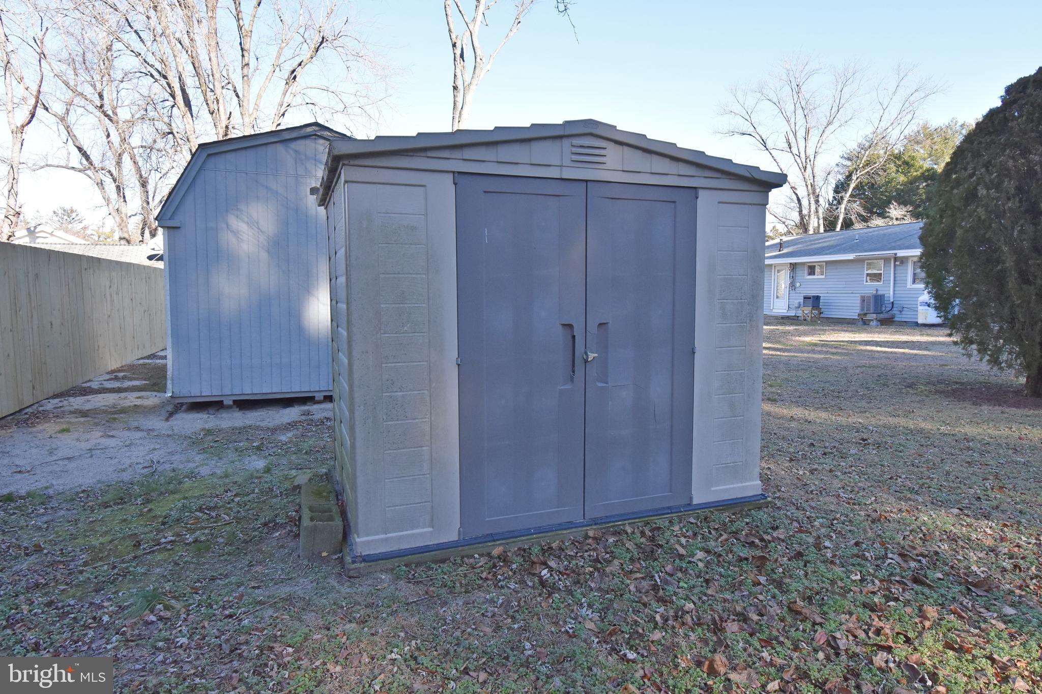 PARK MANOR - Residential