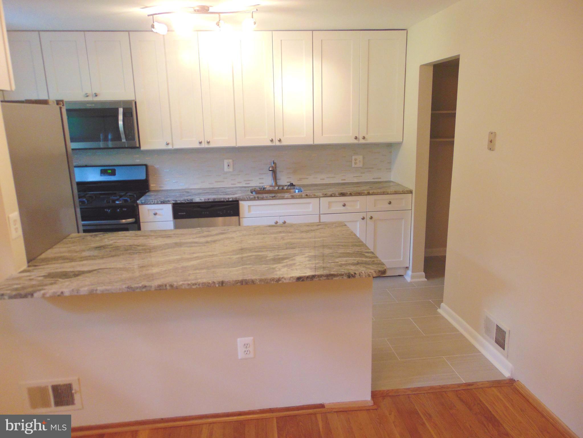 DALE CITY - Residential