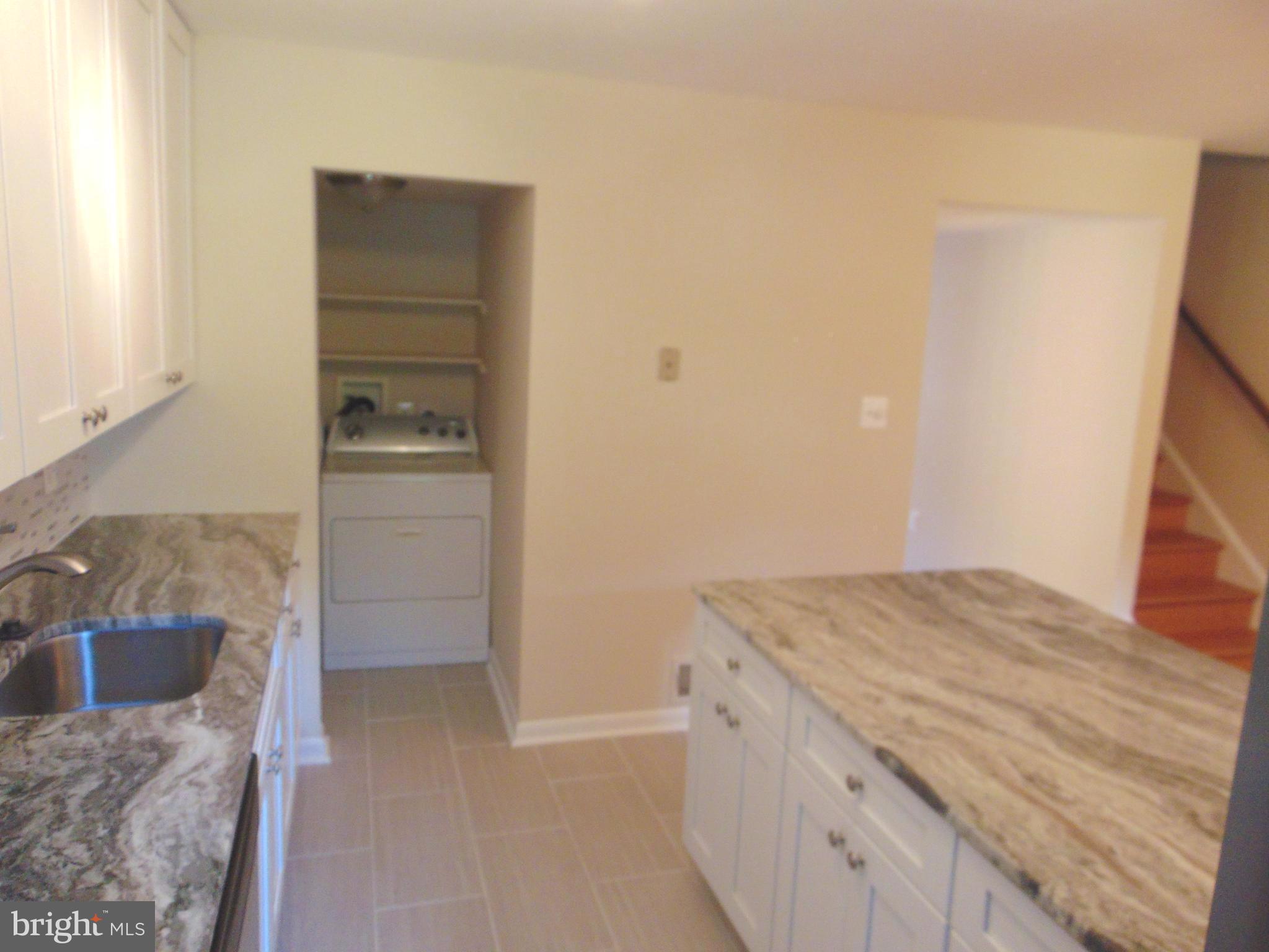 DALE CITY - Residential