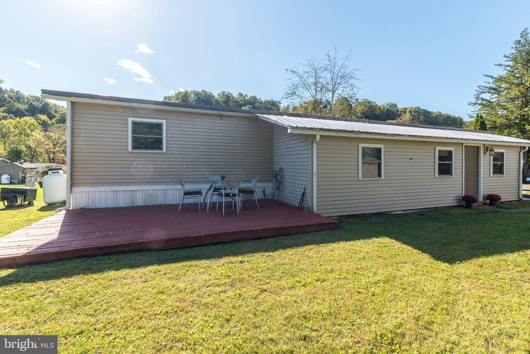 15 RED CLIFF VILLAGE LANE