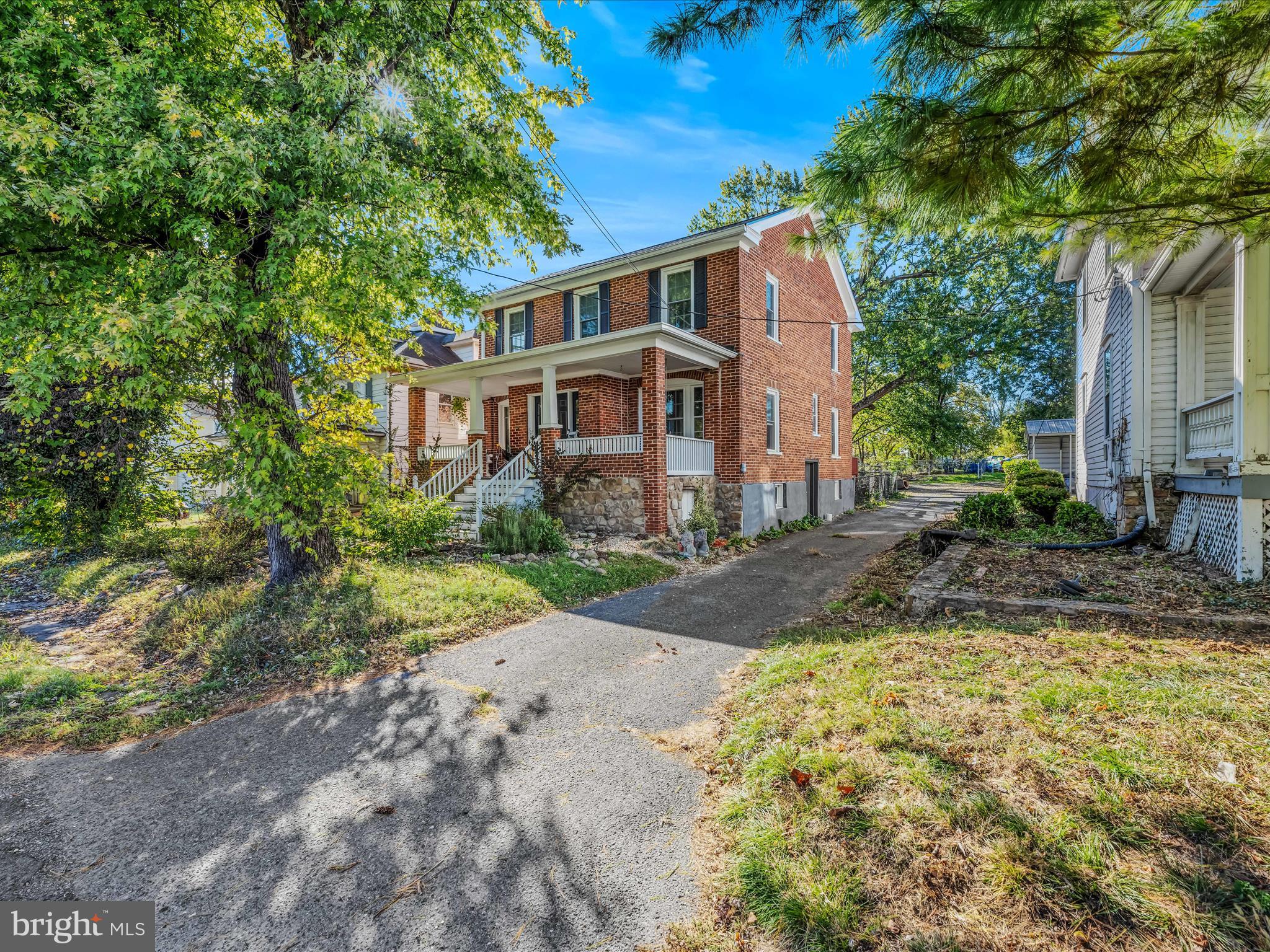 NONE AVAILABLE - Residential Lease