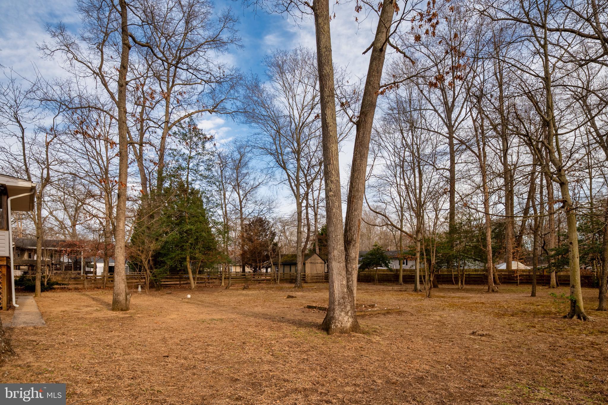 RIVERWOOD - Residential