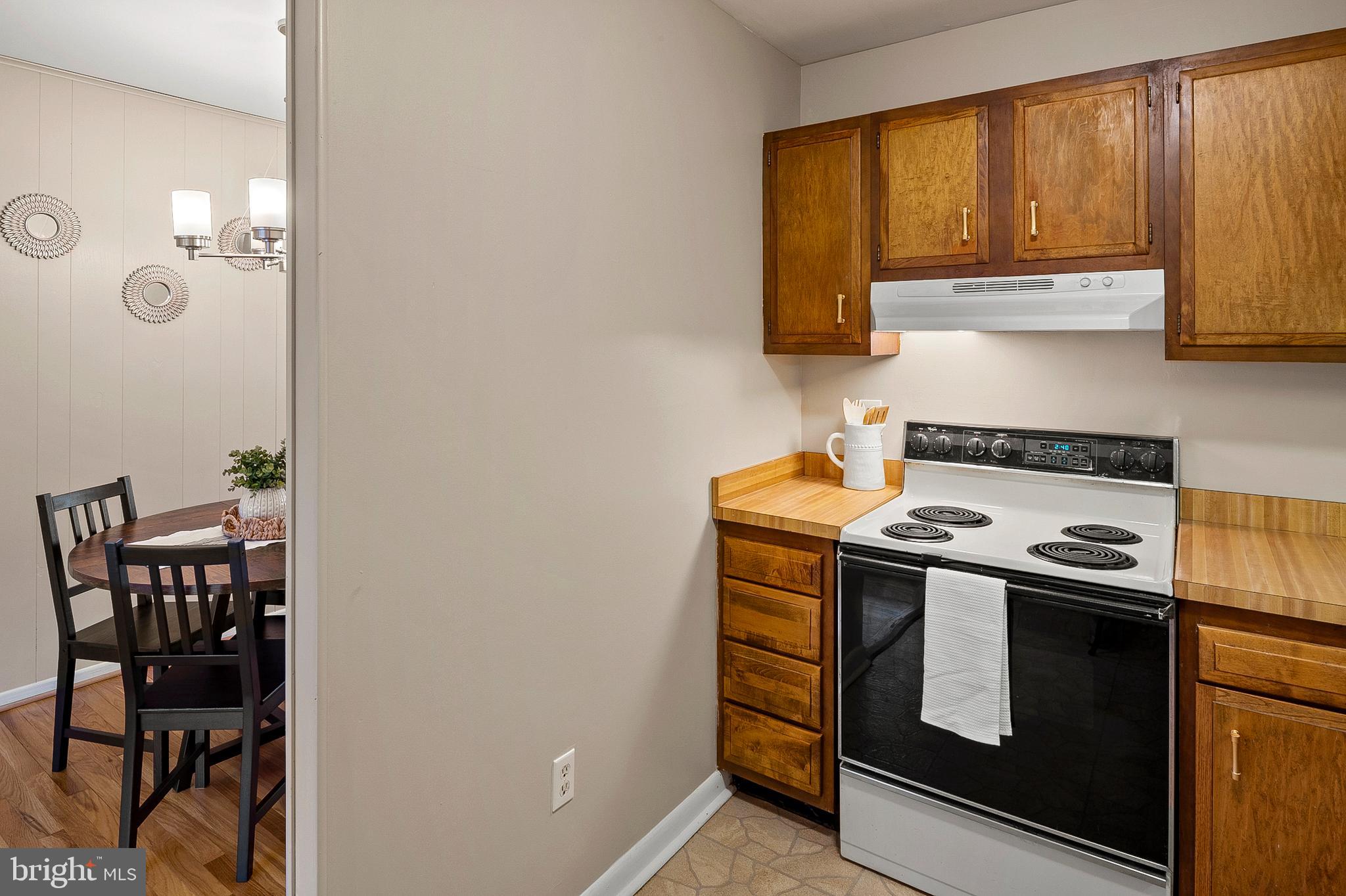 RIVERWOOD - Residential