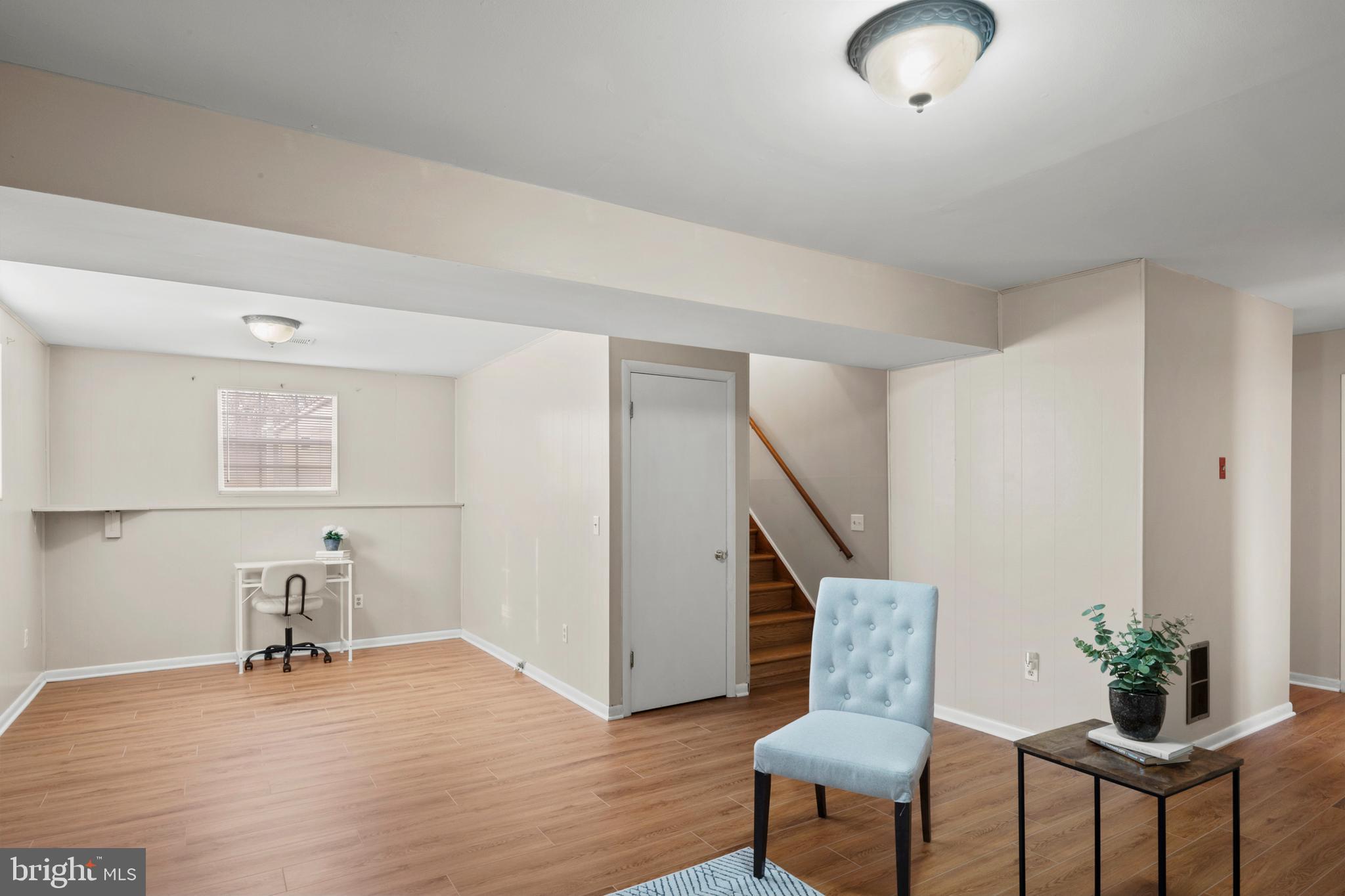 RIVERWOOD - Residential