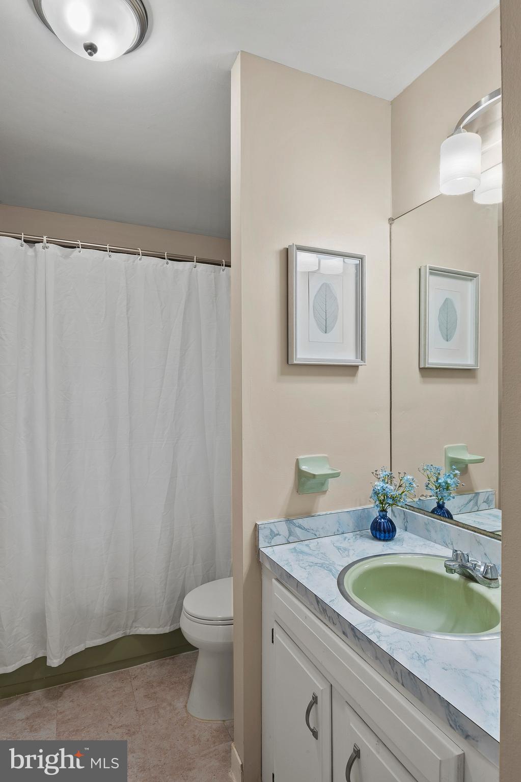 RIVERWOOD - Residential