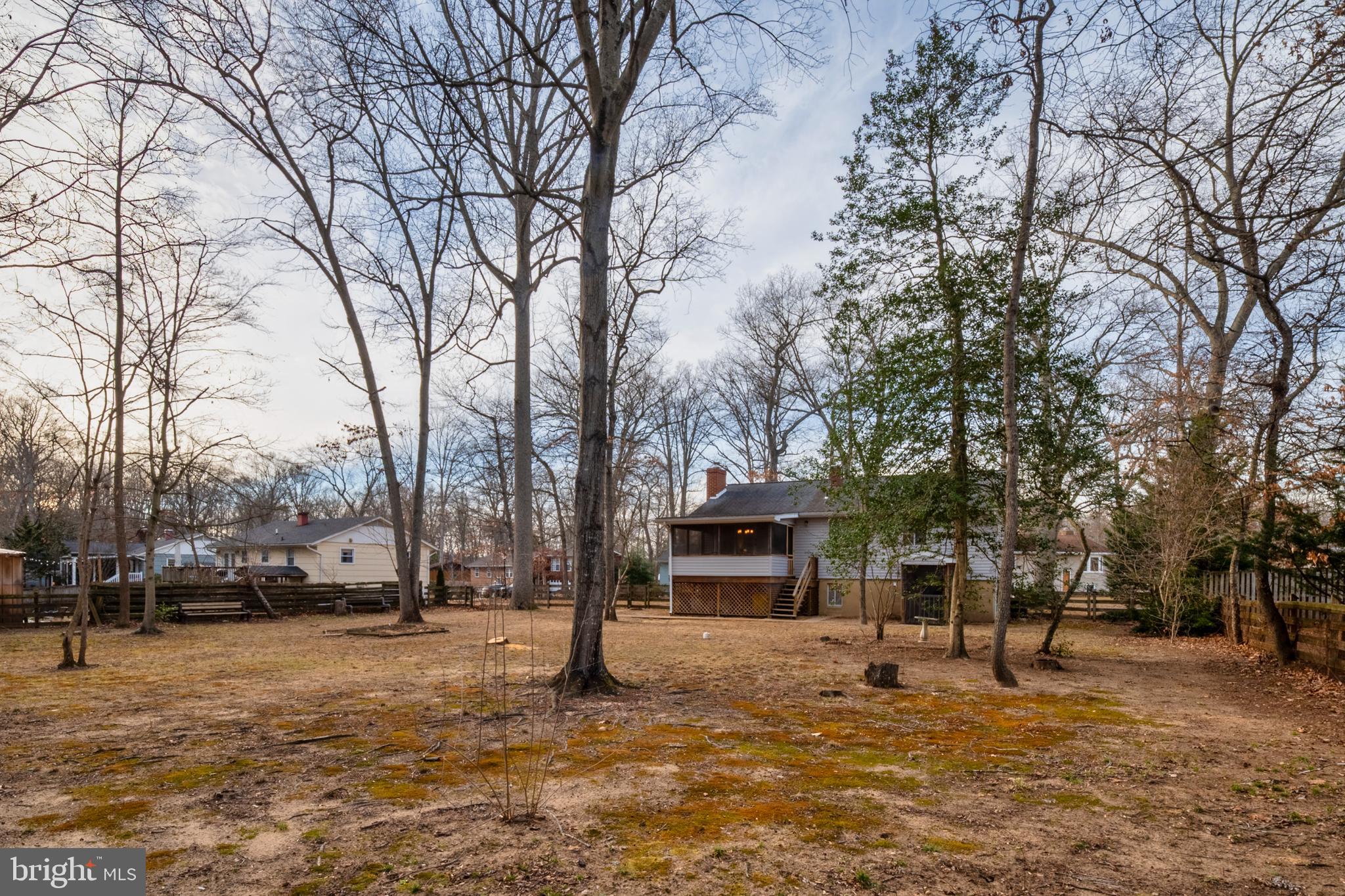 RIVERWOOD - Residential