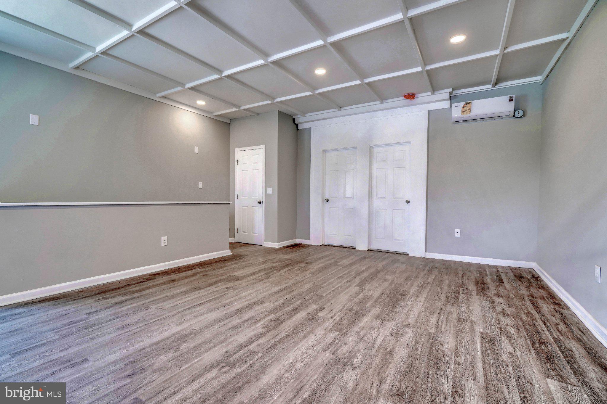 3524 KESWICK ROAD R201