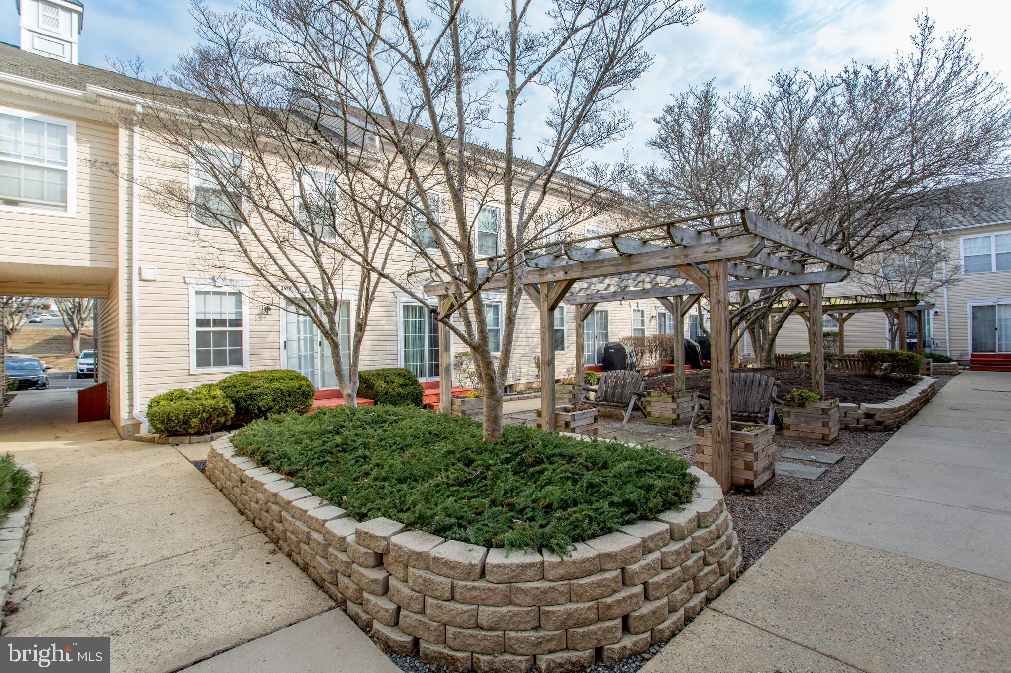 PATRIOTS RIDGE - Residential Lease