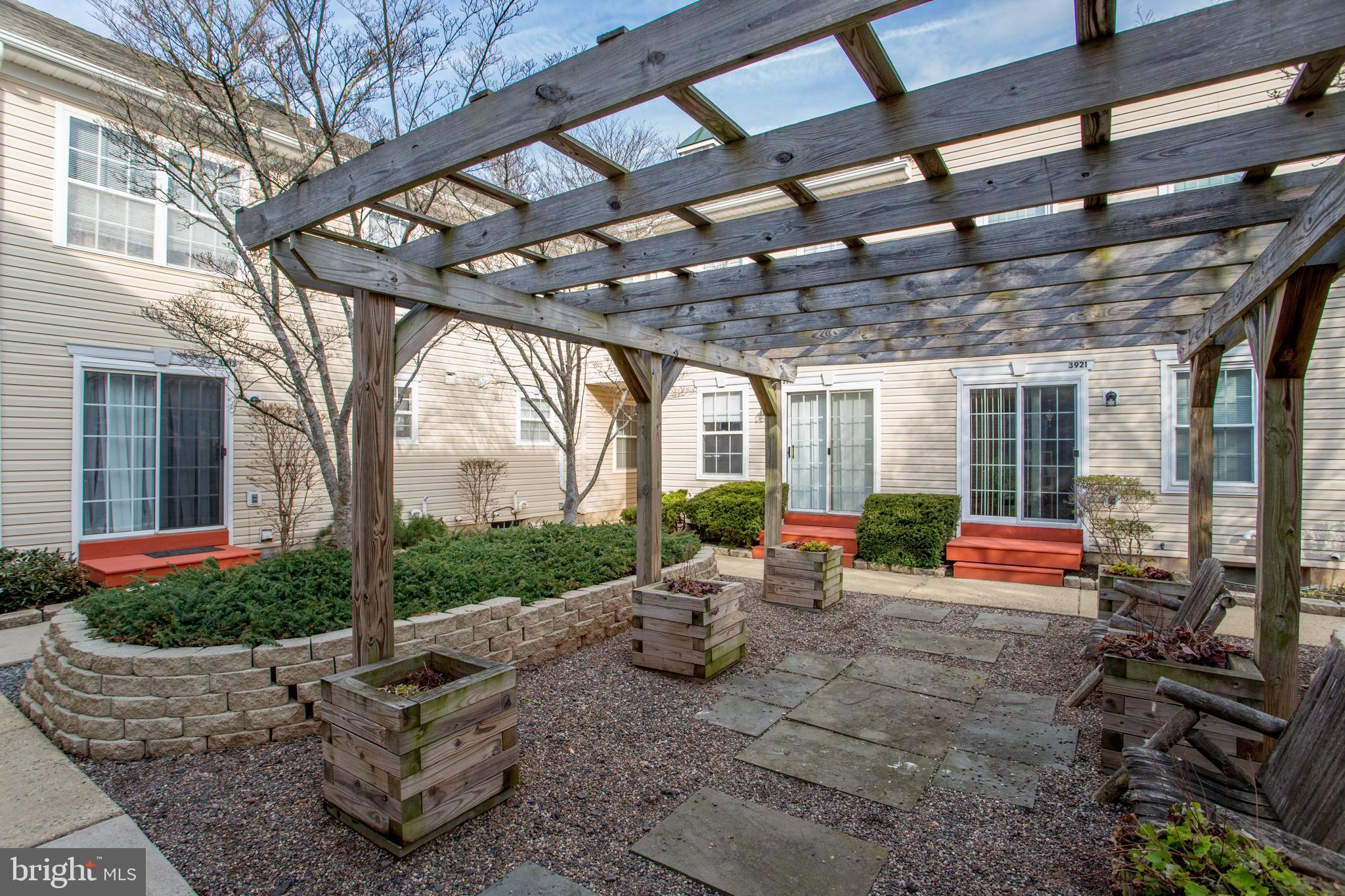 PATRIOTS RIDGE - Residential Lease