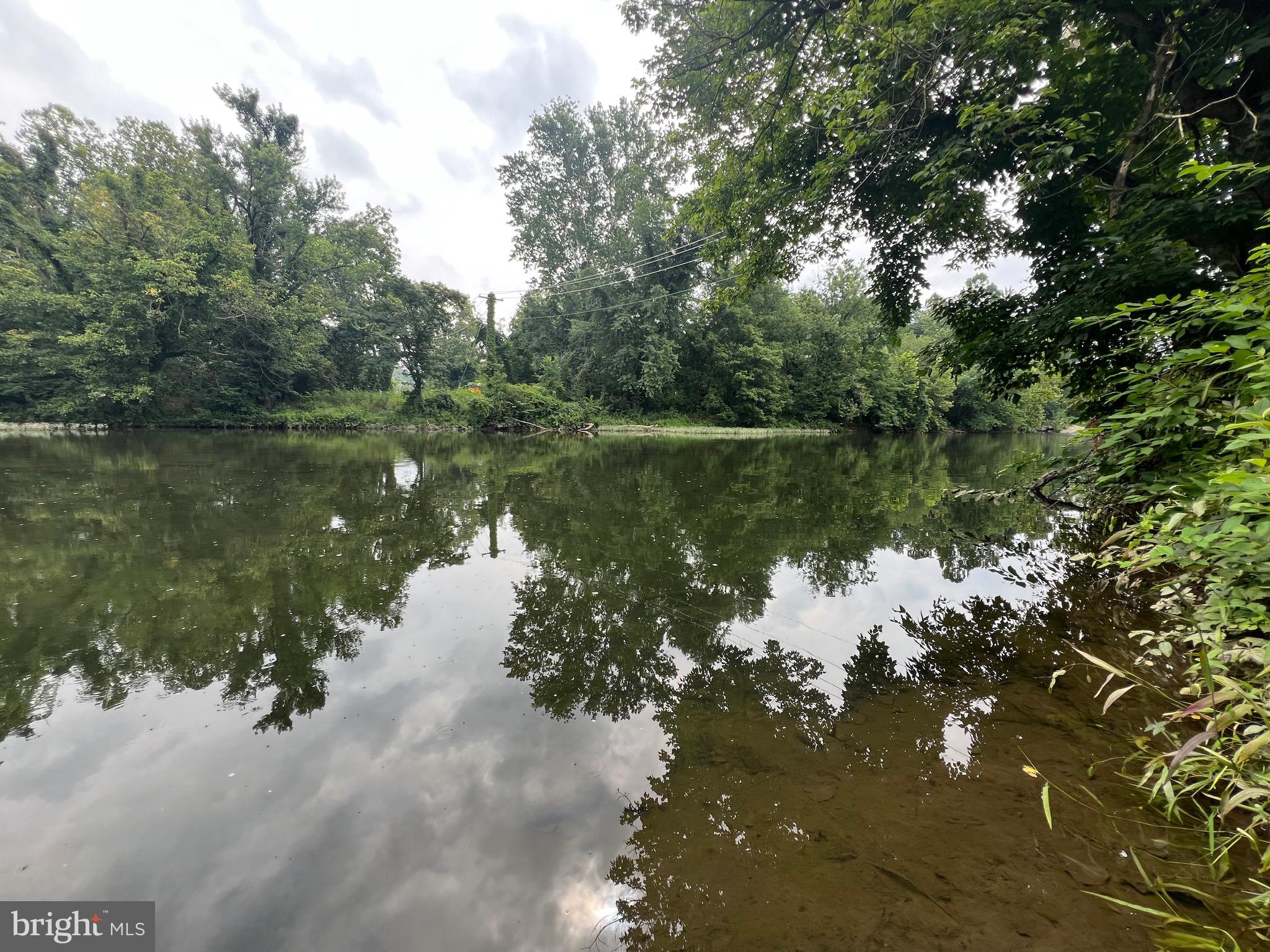 NONE UNRESTRICTED - Residential