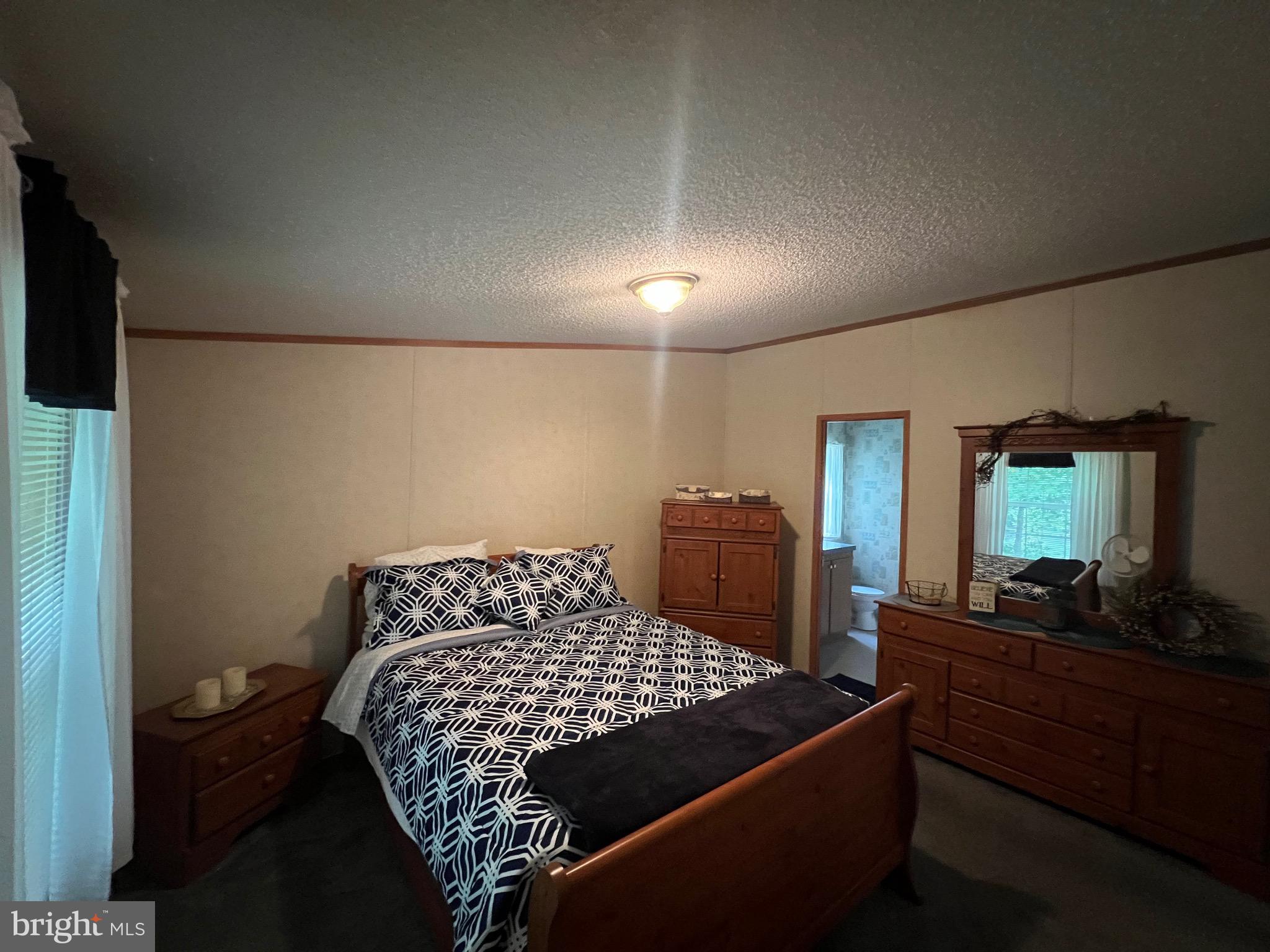 NONE UNRESTRICTED - Residential