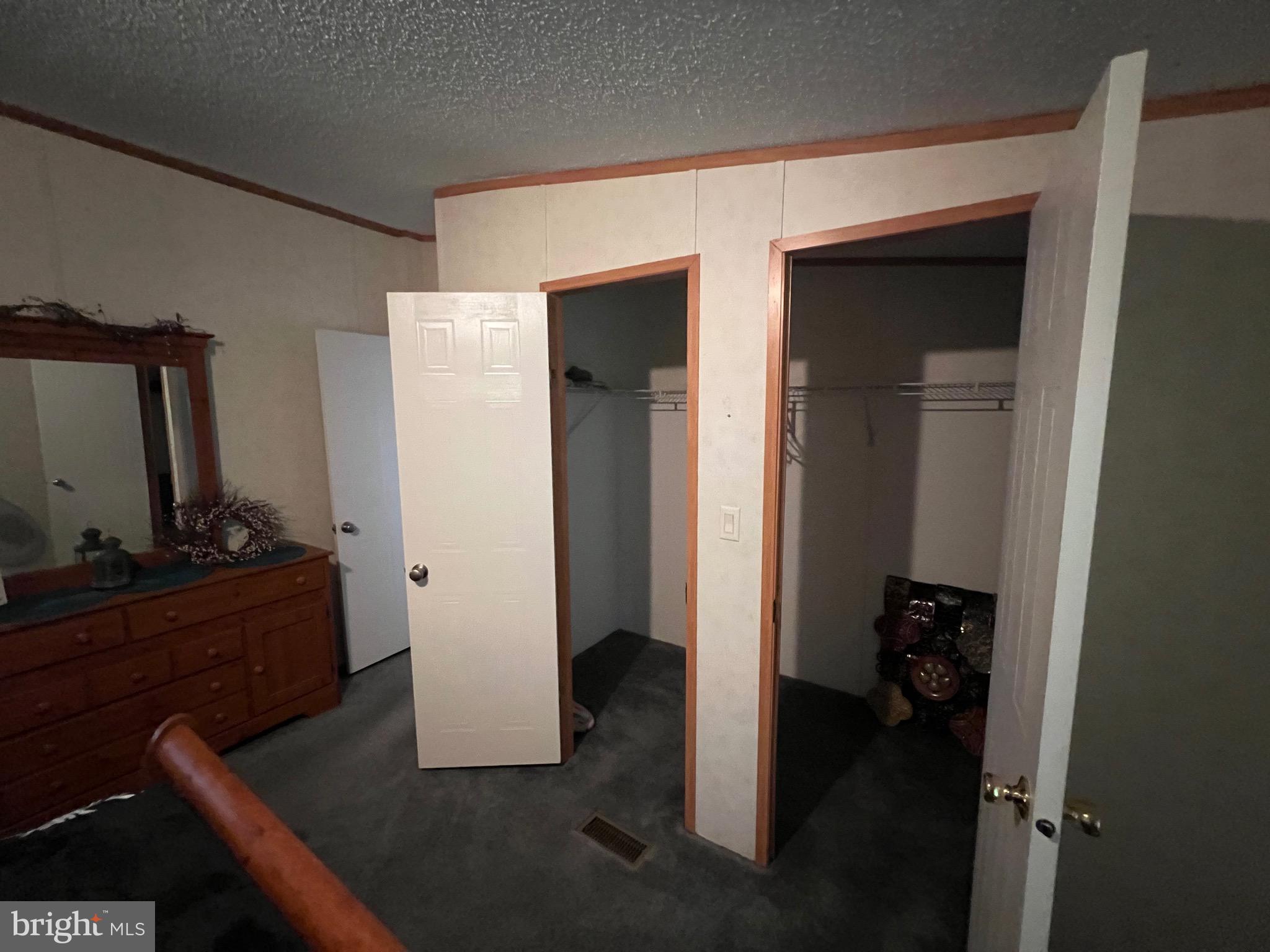 NONE UNRESTRICTED - Residential